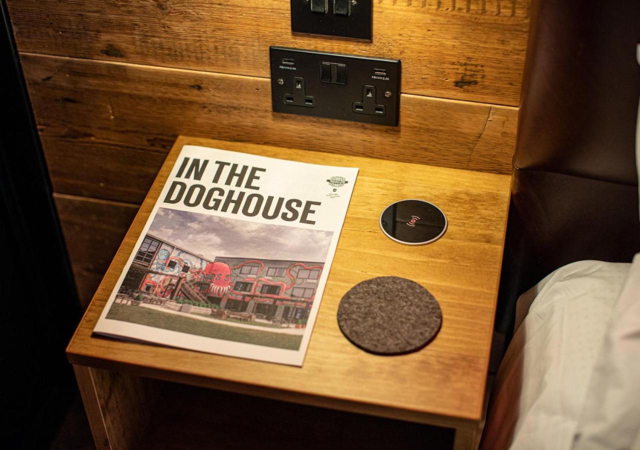 Captain's Suite - Photo 9