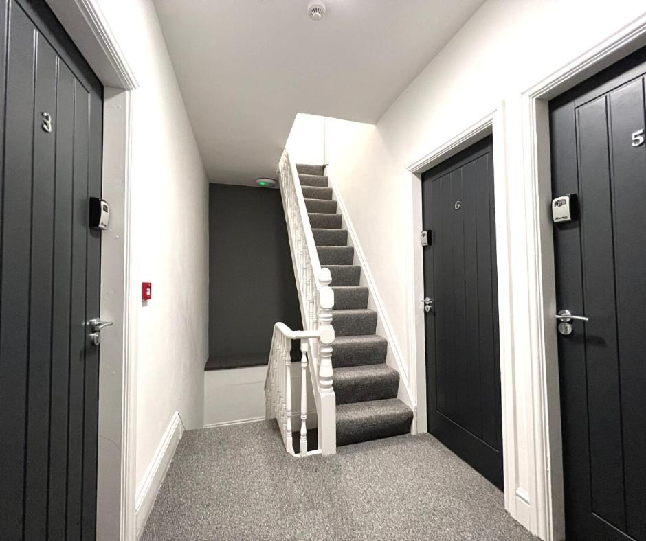 Standard Single Room with Shared Bathroom photo 2