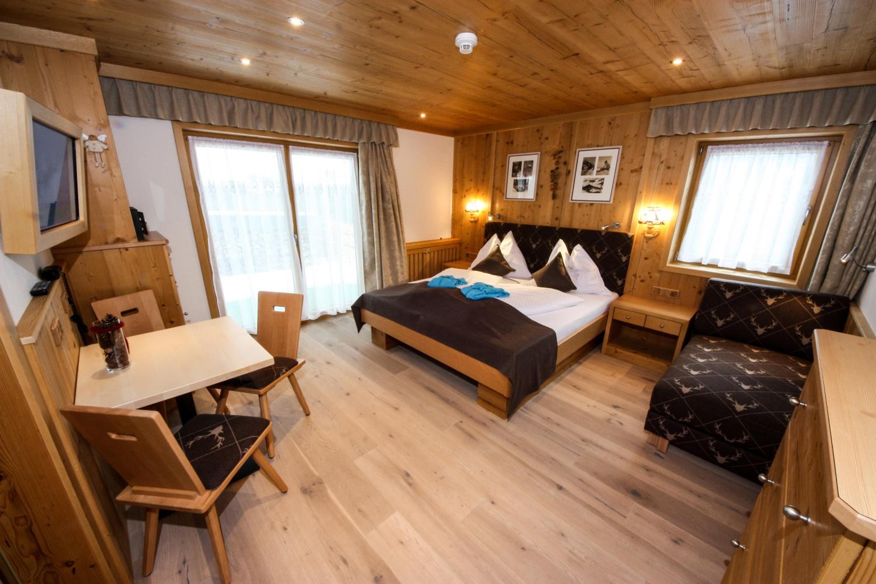 Two-Bedroom Suite