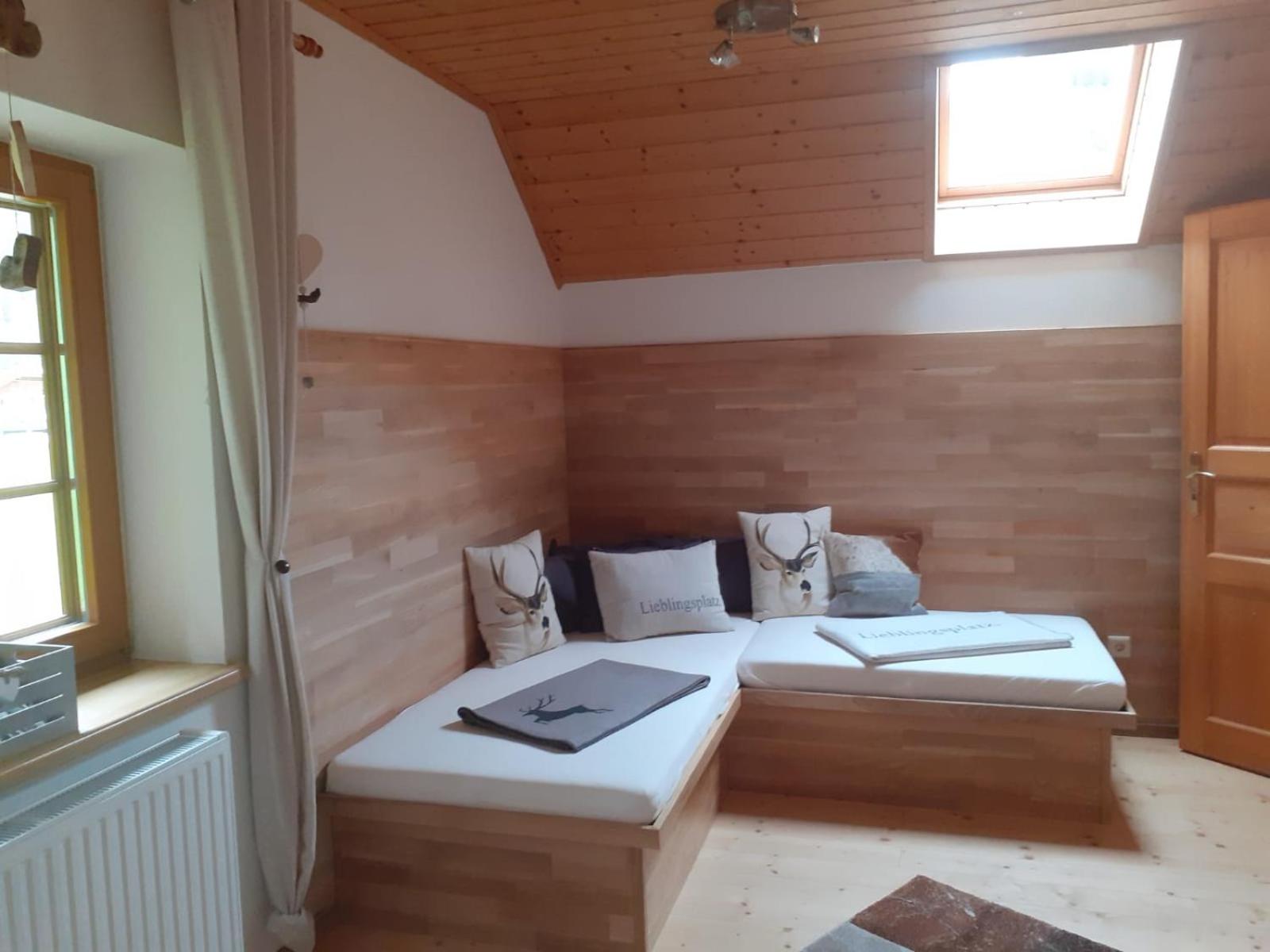 Three-Bedroom House photo 3