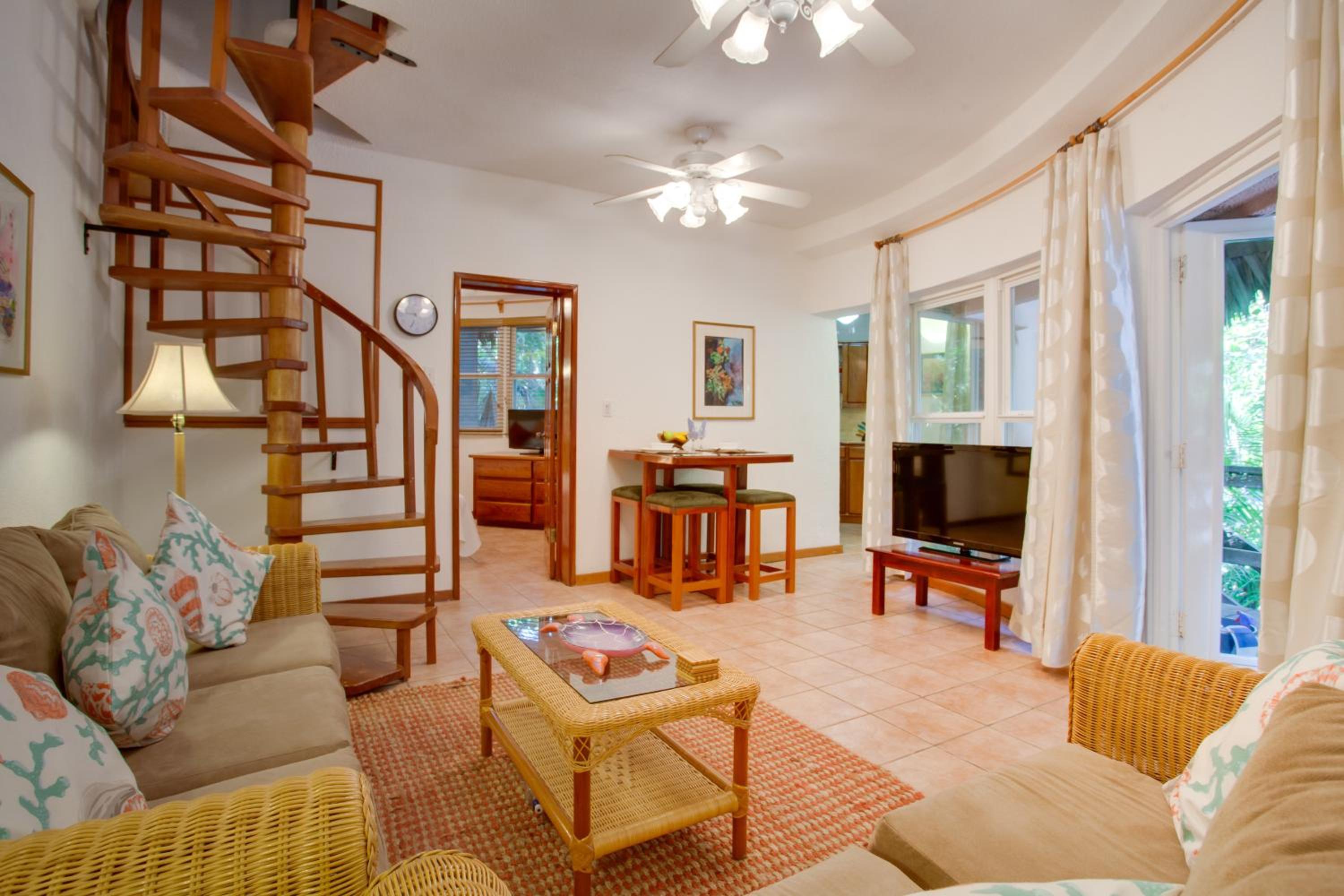 Three-Bedroom Suite photo 1