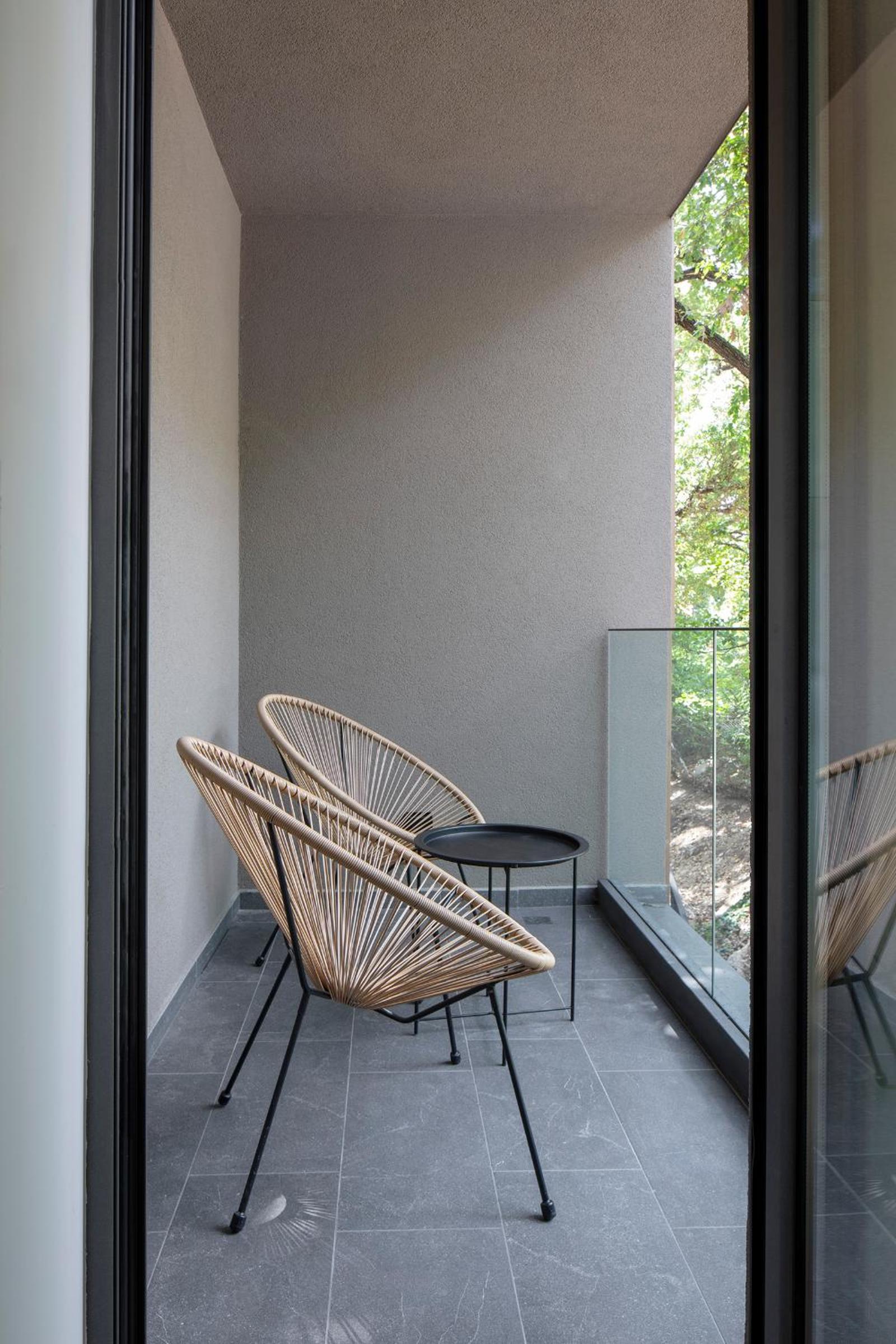 Double Room with Park View - Photo 4