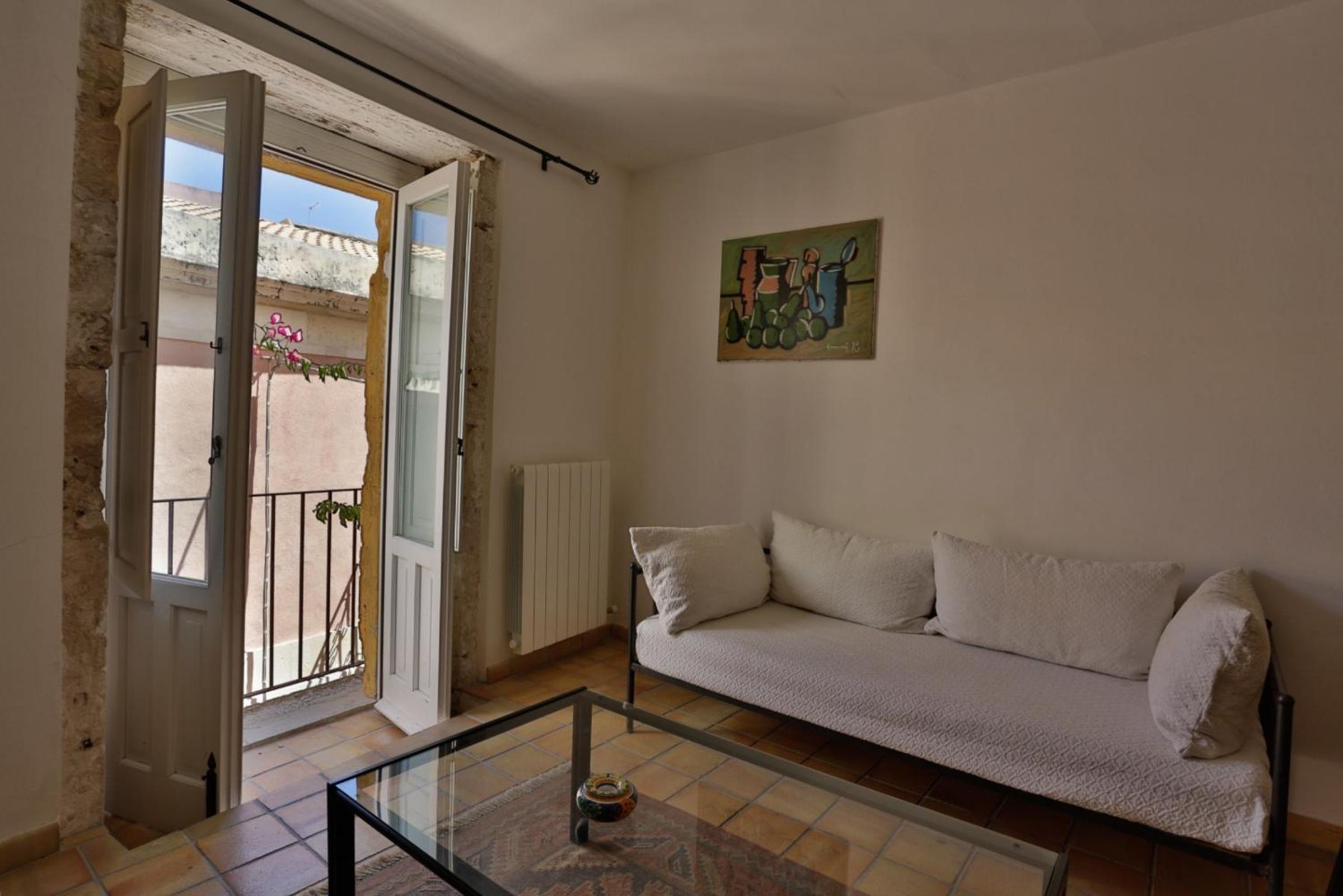 Triple Room - Photo 1