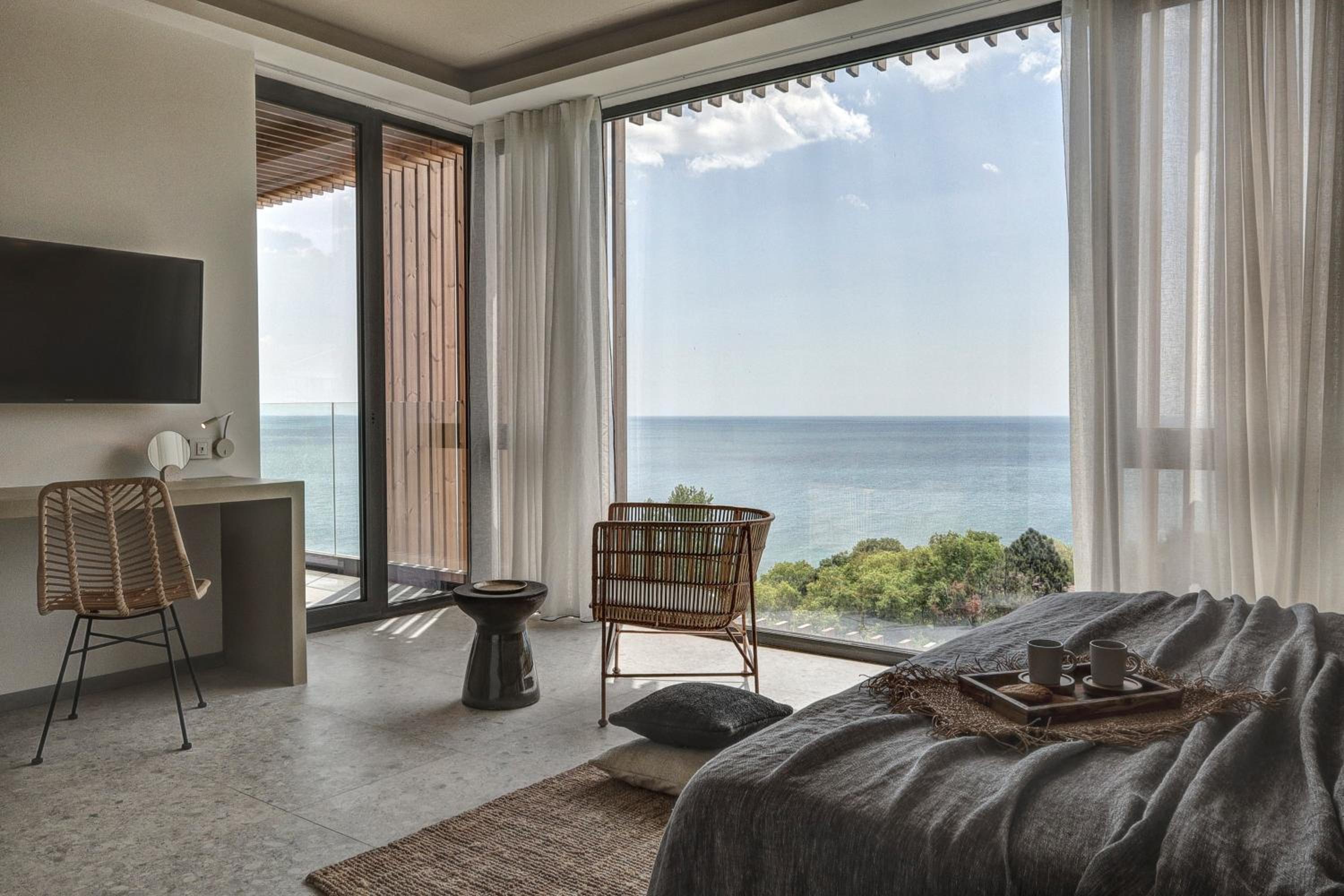 Double Room with Sea View - Photo 20