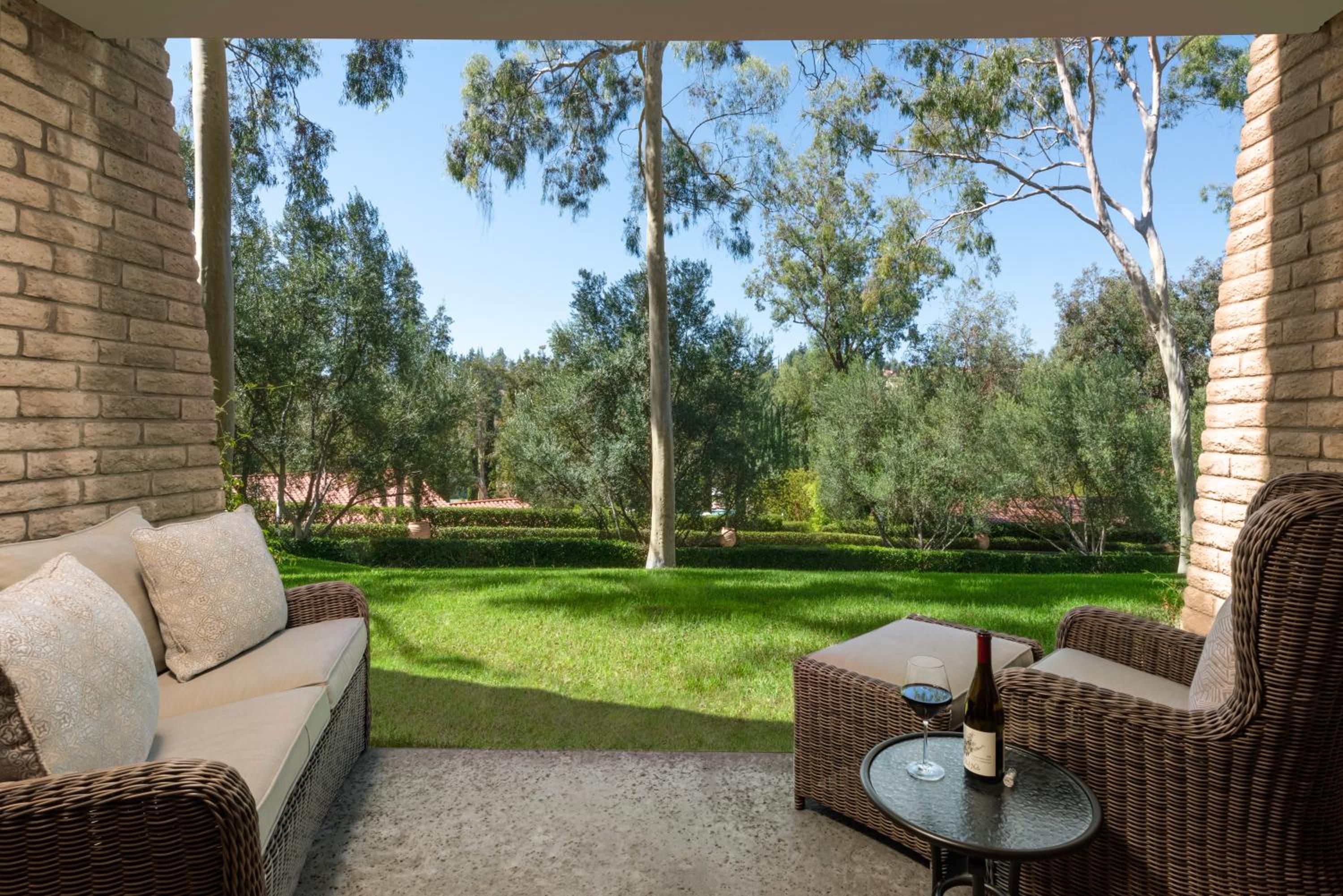 Premium Room, Golf or Spa View, Two Queen Beds - Photo 6