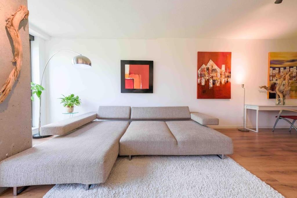 Studio Apartment photo 2