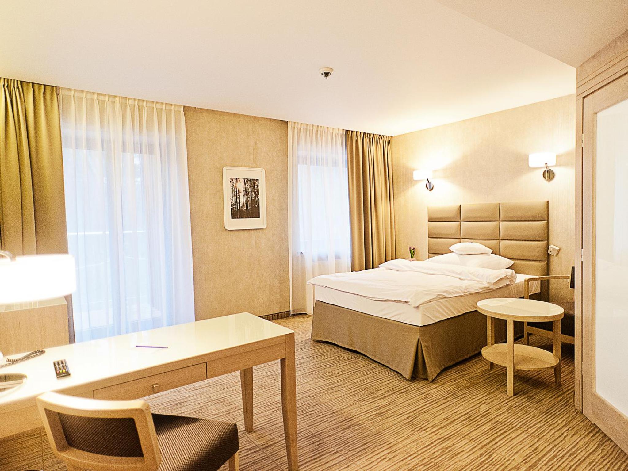 Single Room photo 3