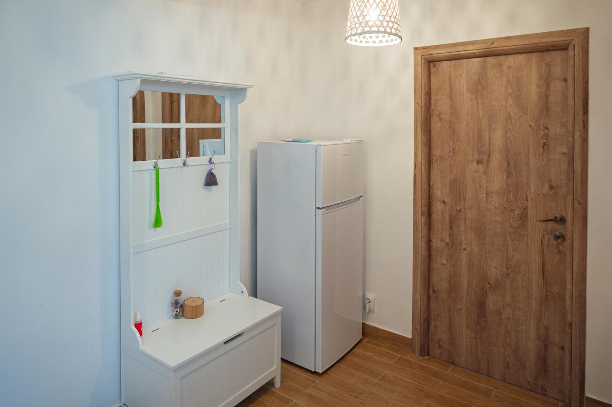 One-Bedroom Apartment - Photo 22