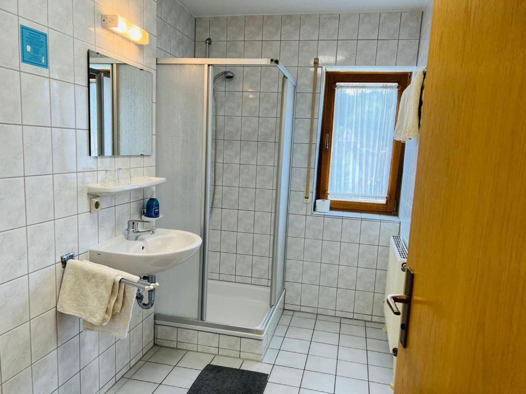 Double Room - Photo 8