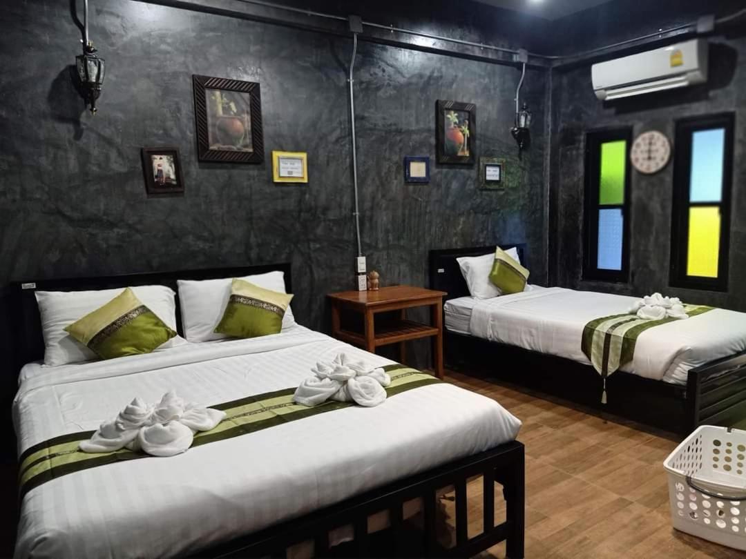 Triple Room with Mountain View
