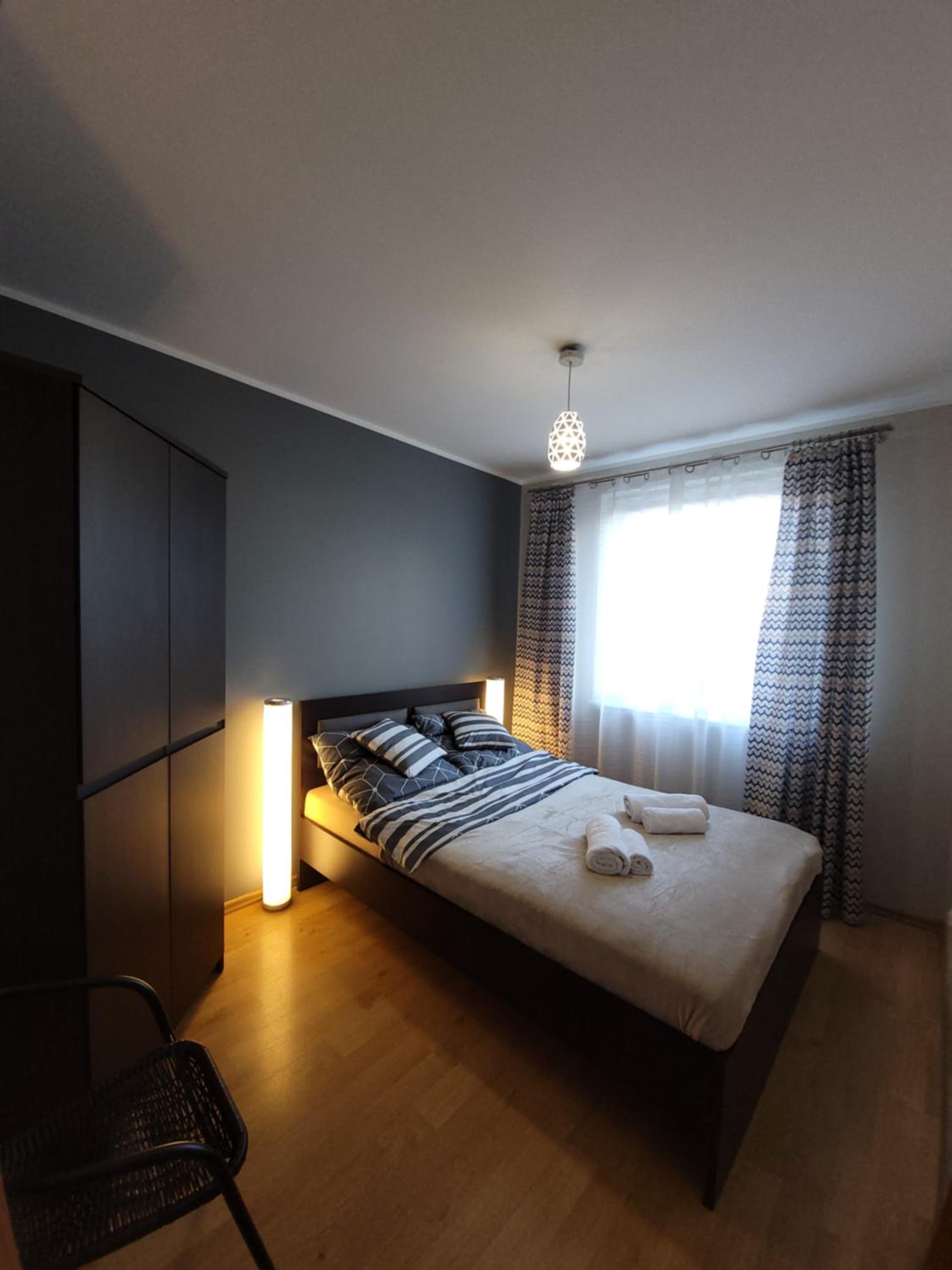 One-Bedroom Apartment - Photo 10