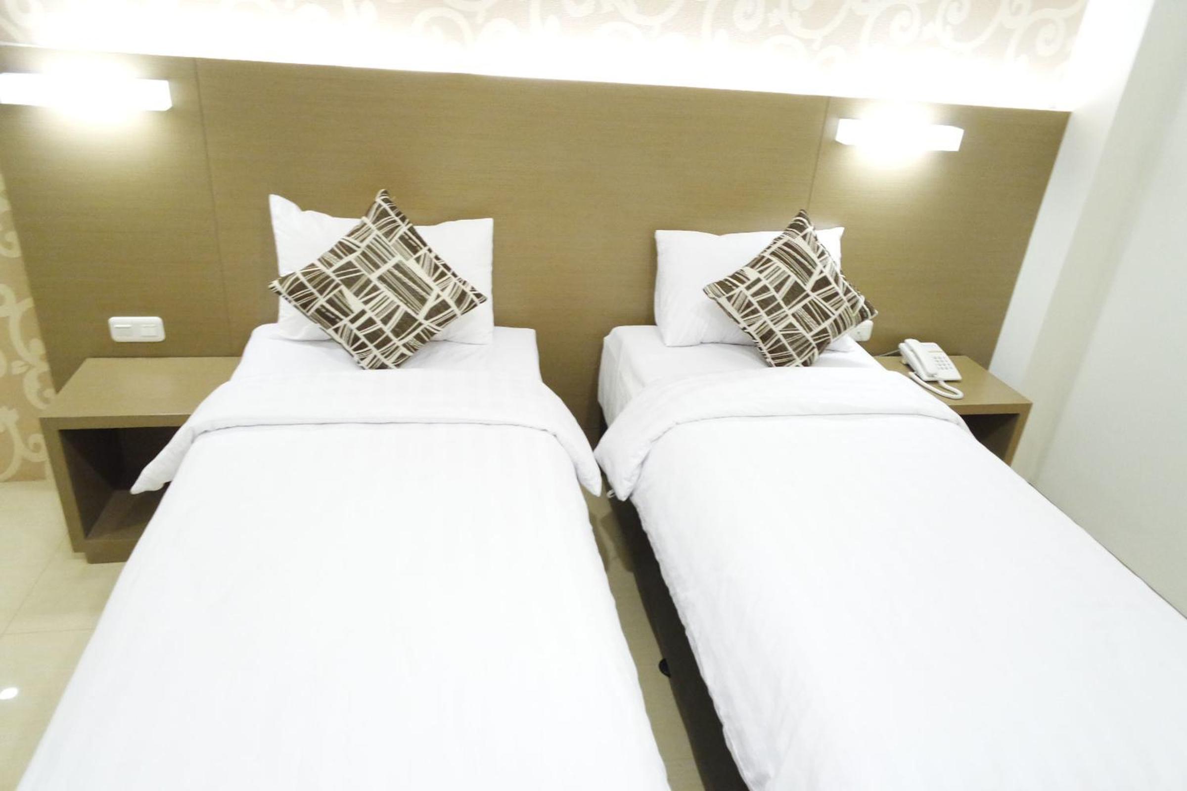 Deluxe Twin Room - Photo 1