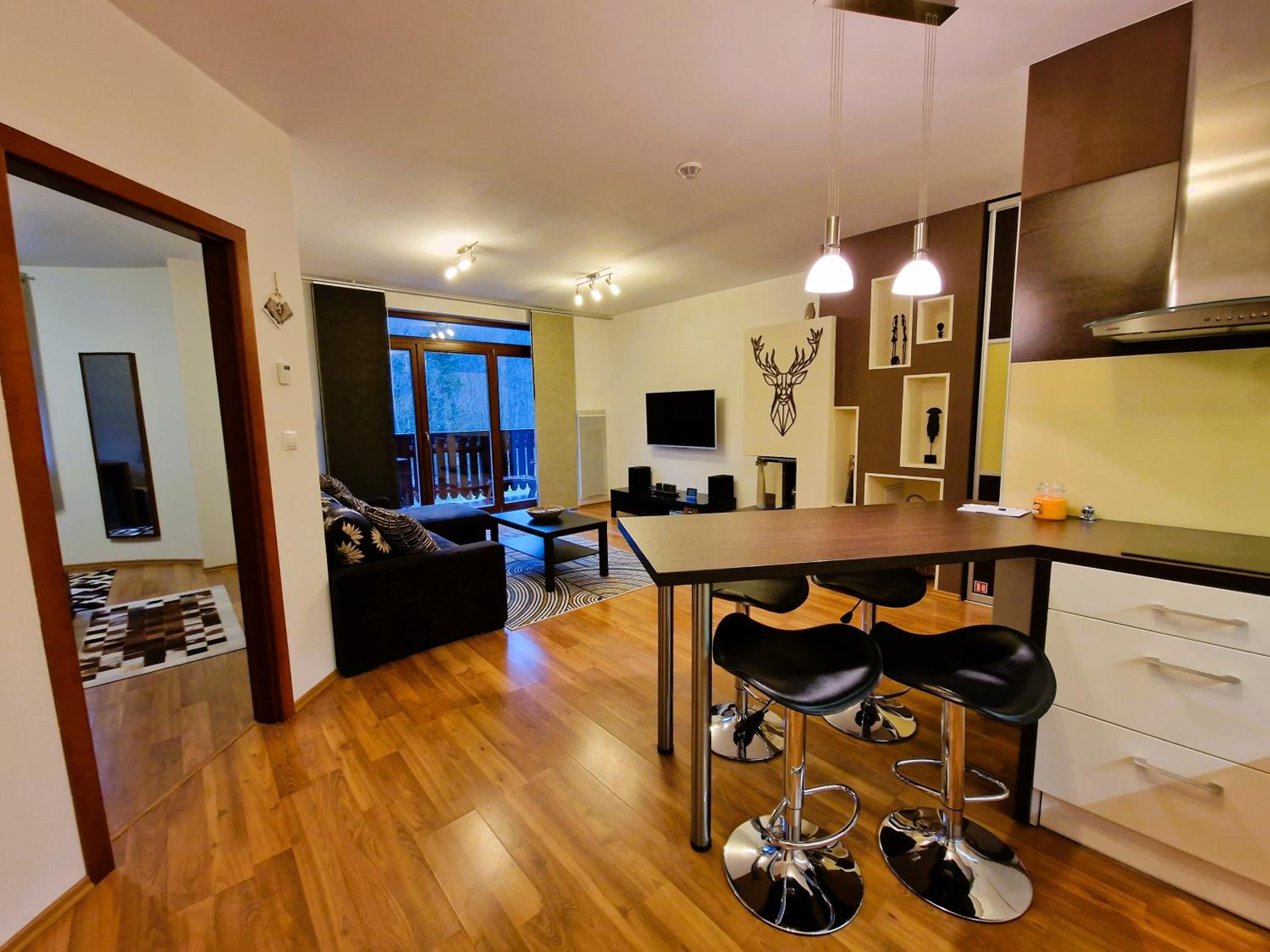 One-Bedroom Apartment - Photo 10