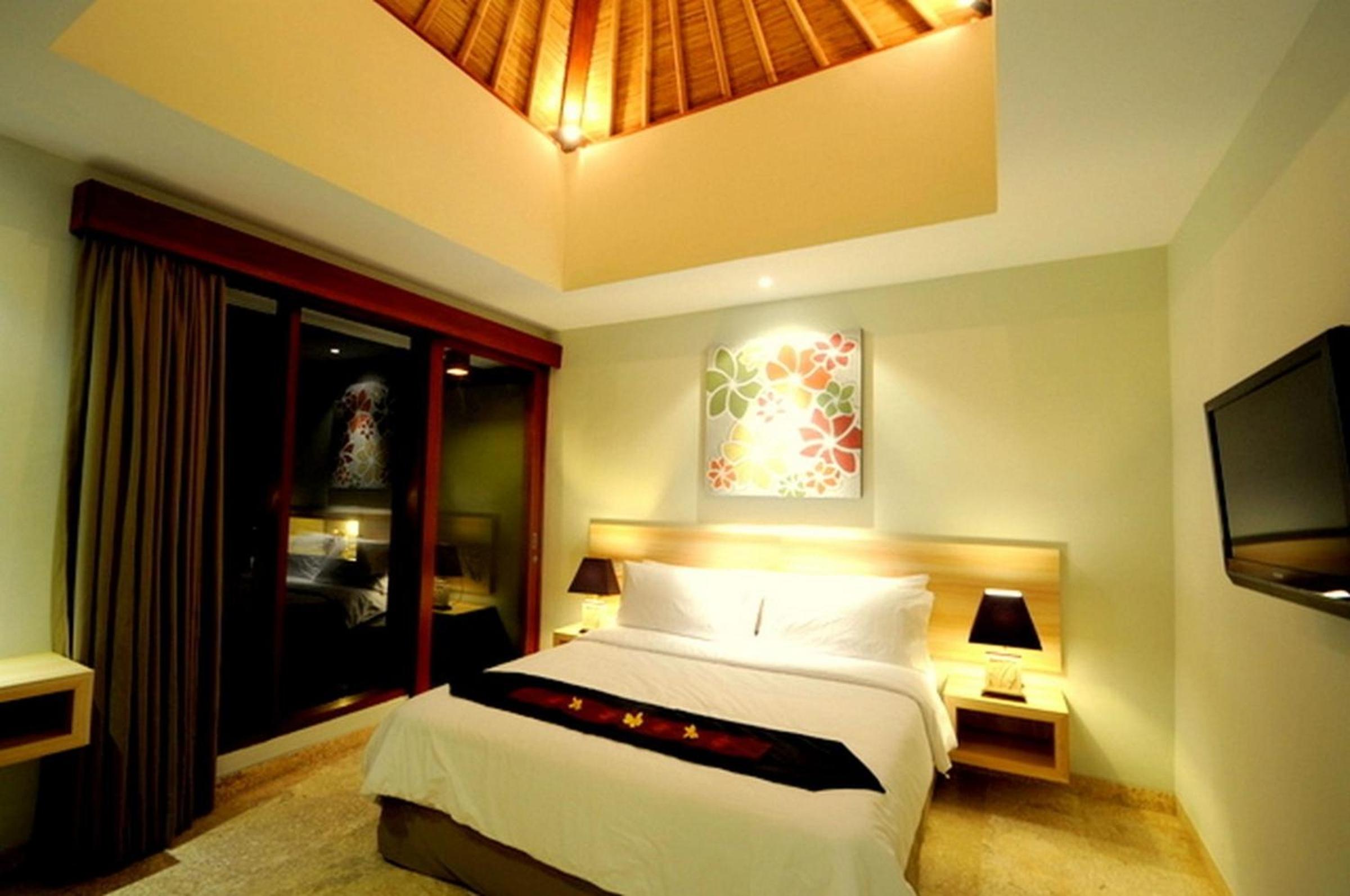 Two-Bedroom Villa with Private Pool - Photo 3