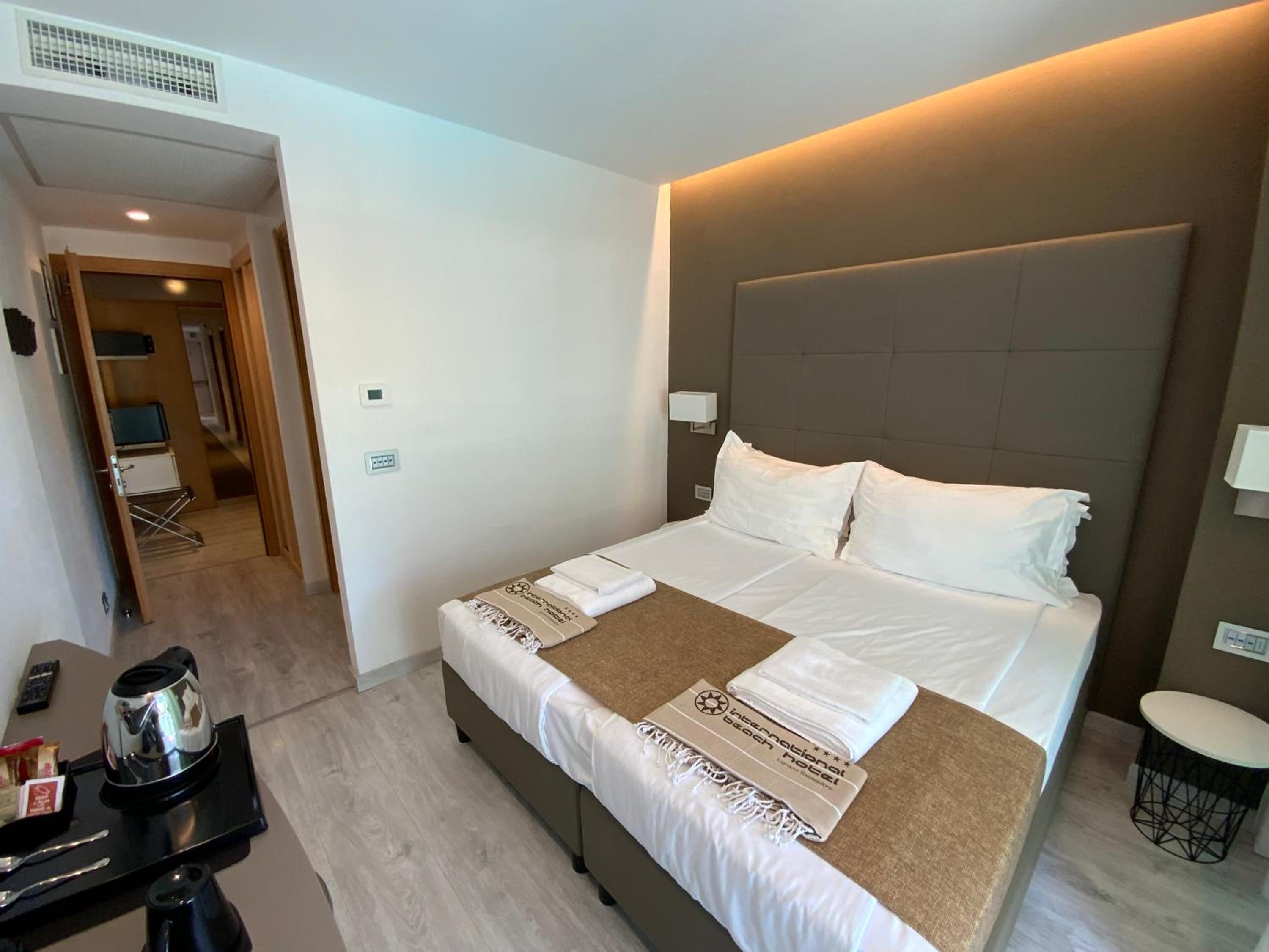 Family Suite - Photo 7