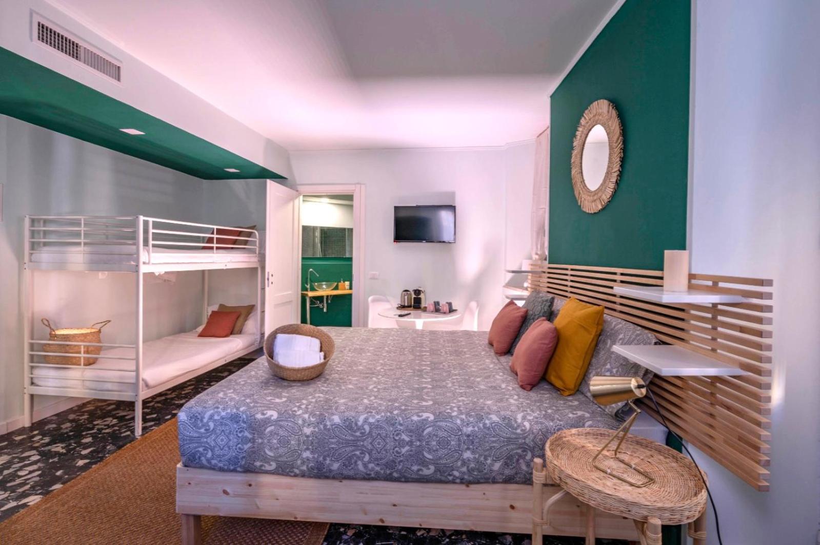 Triple Room with Private Bathroom