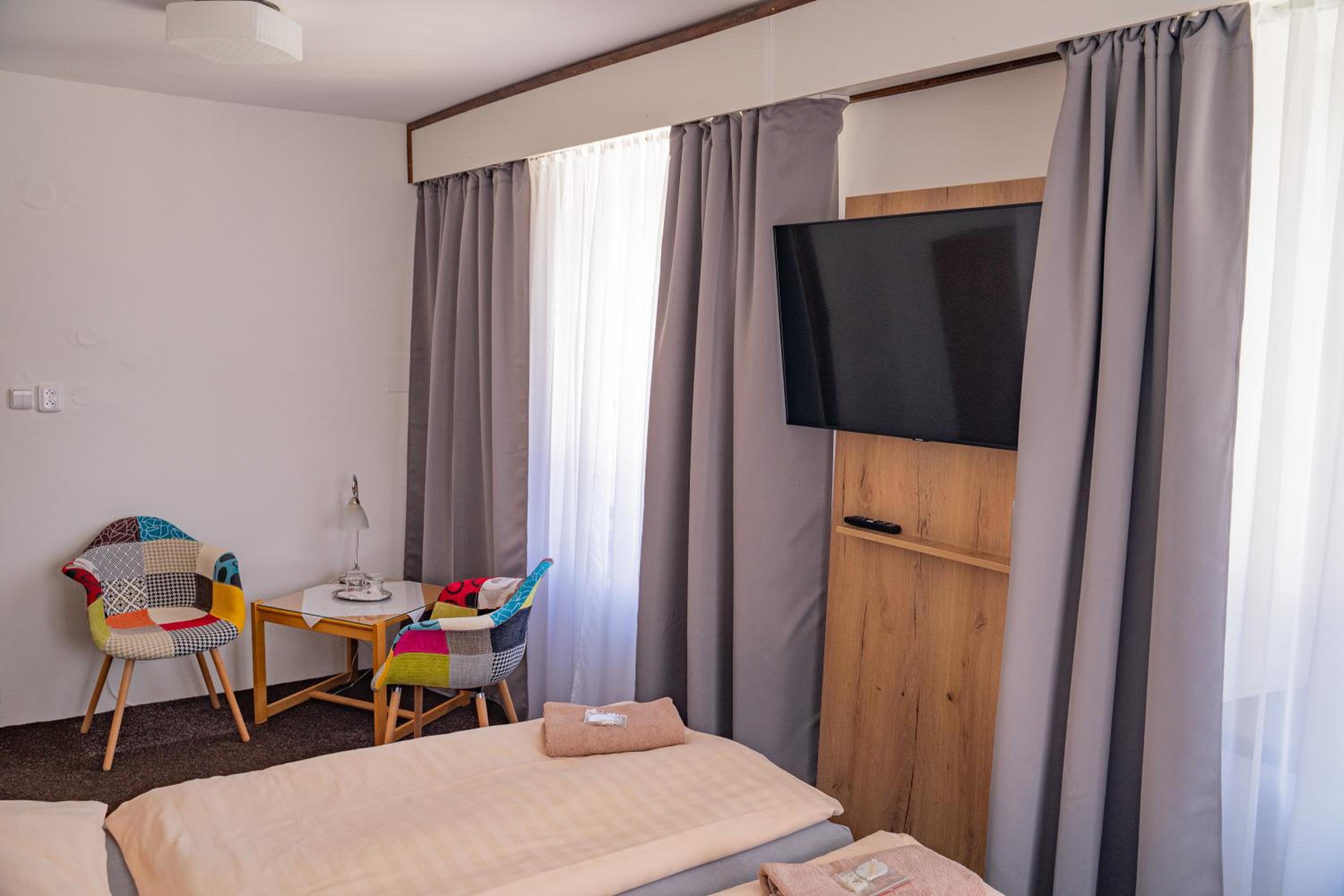 Deluxe Double Room photo 3