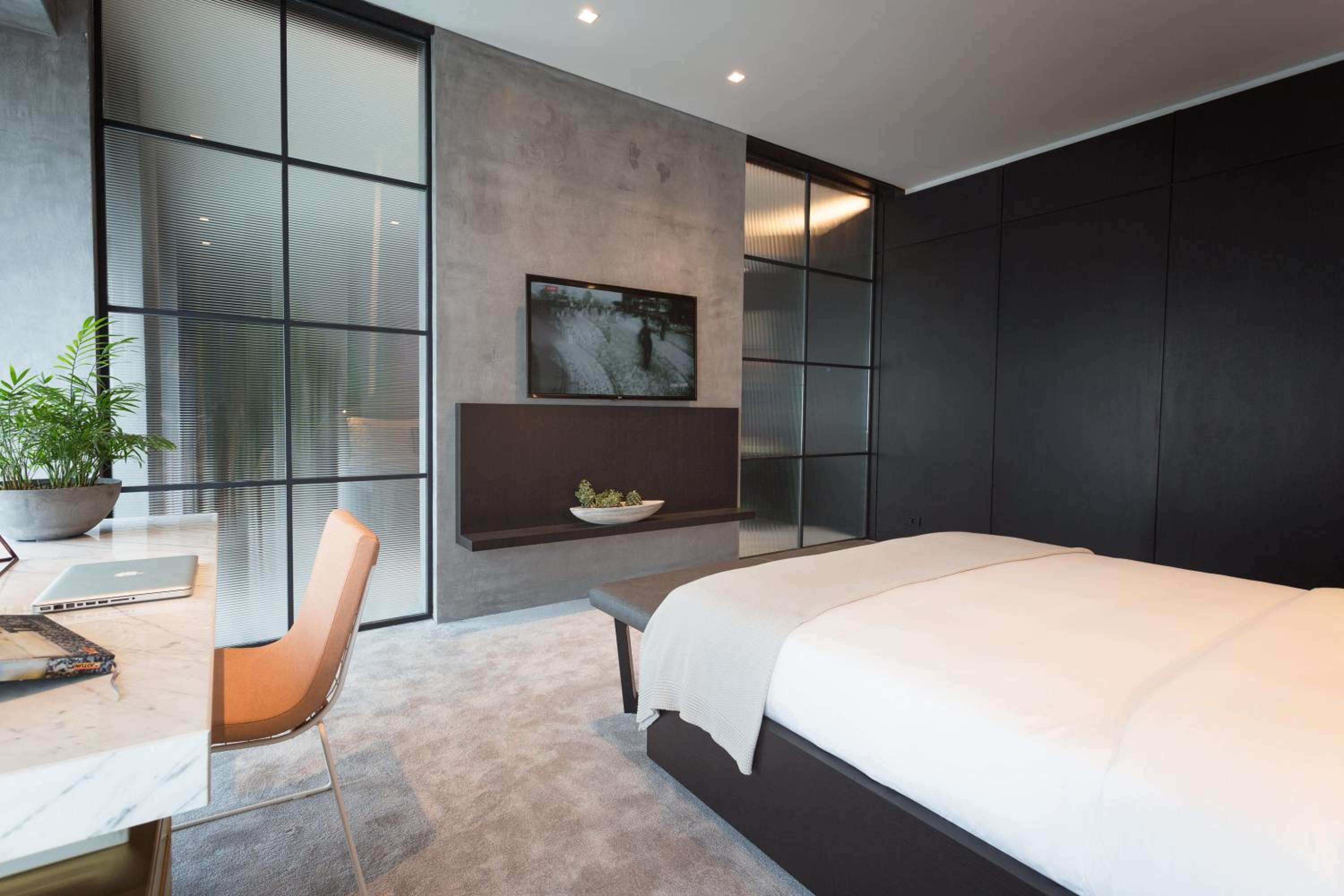 Executive Suite photo 3