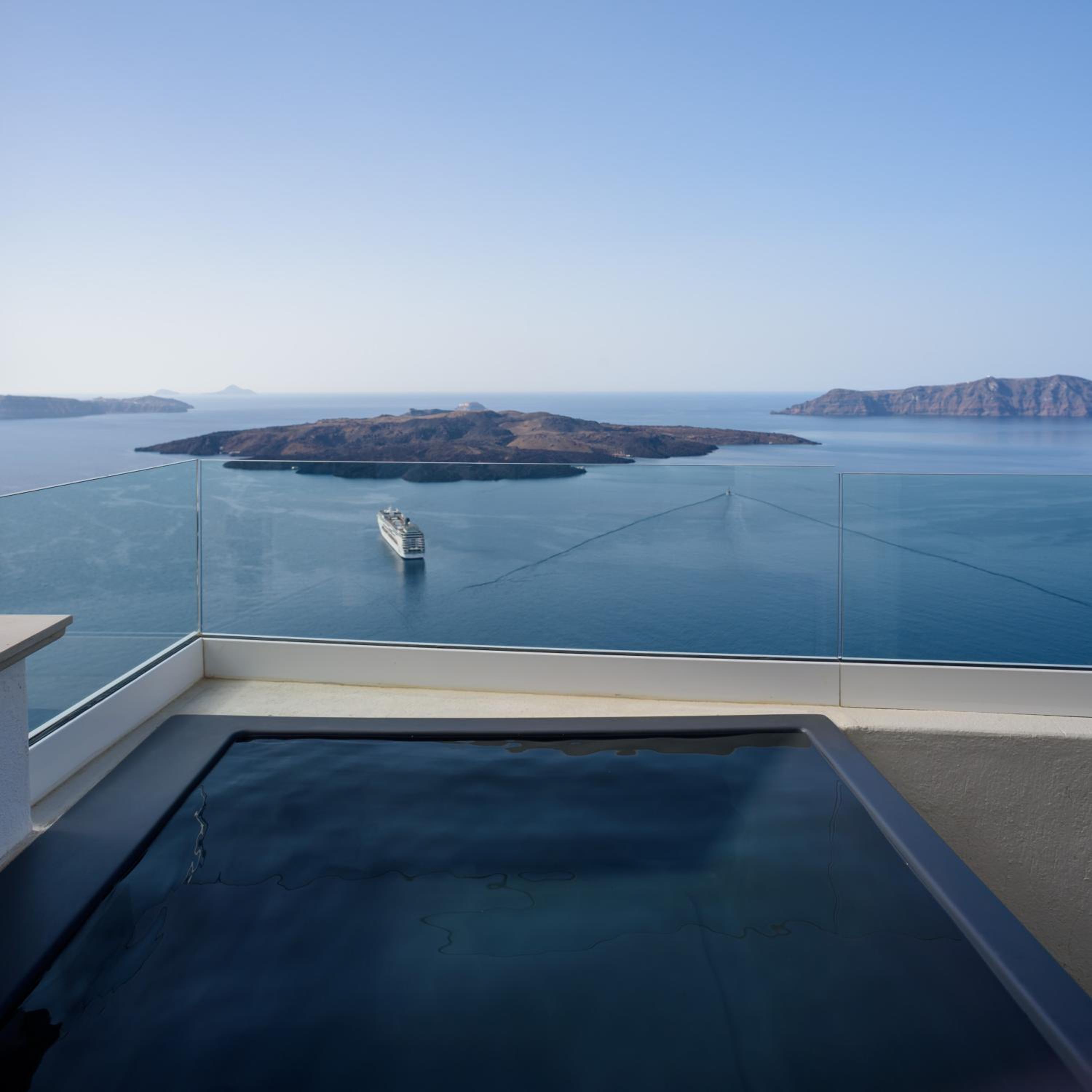 Junior Suite with Jacuzzi and Sunset View - Photo 7