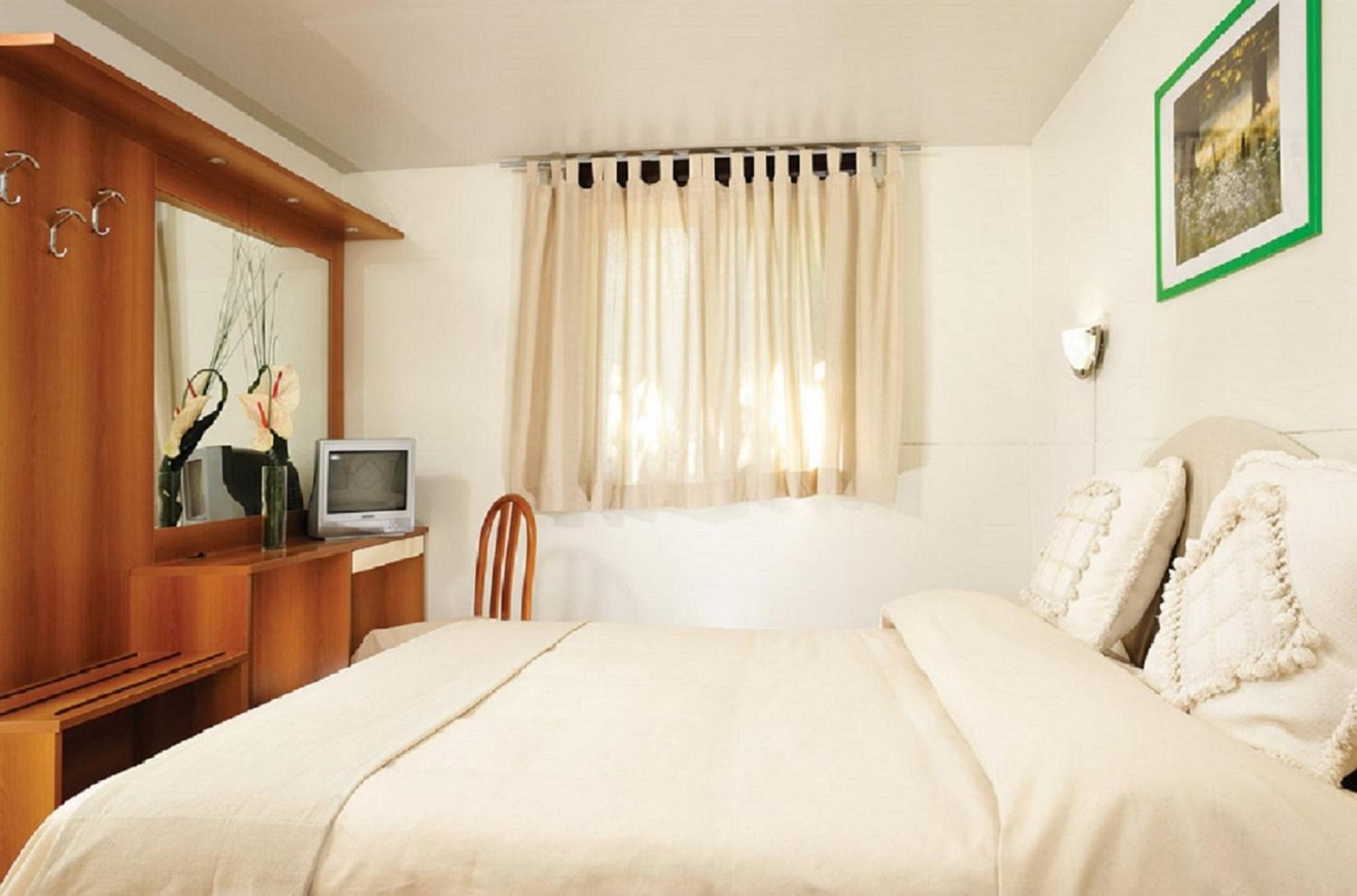Superior Bungalow (4 Adults) - Photo 1