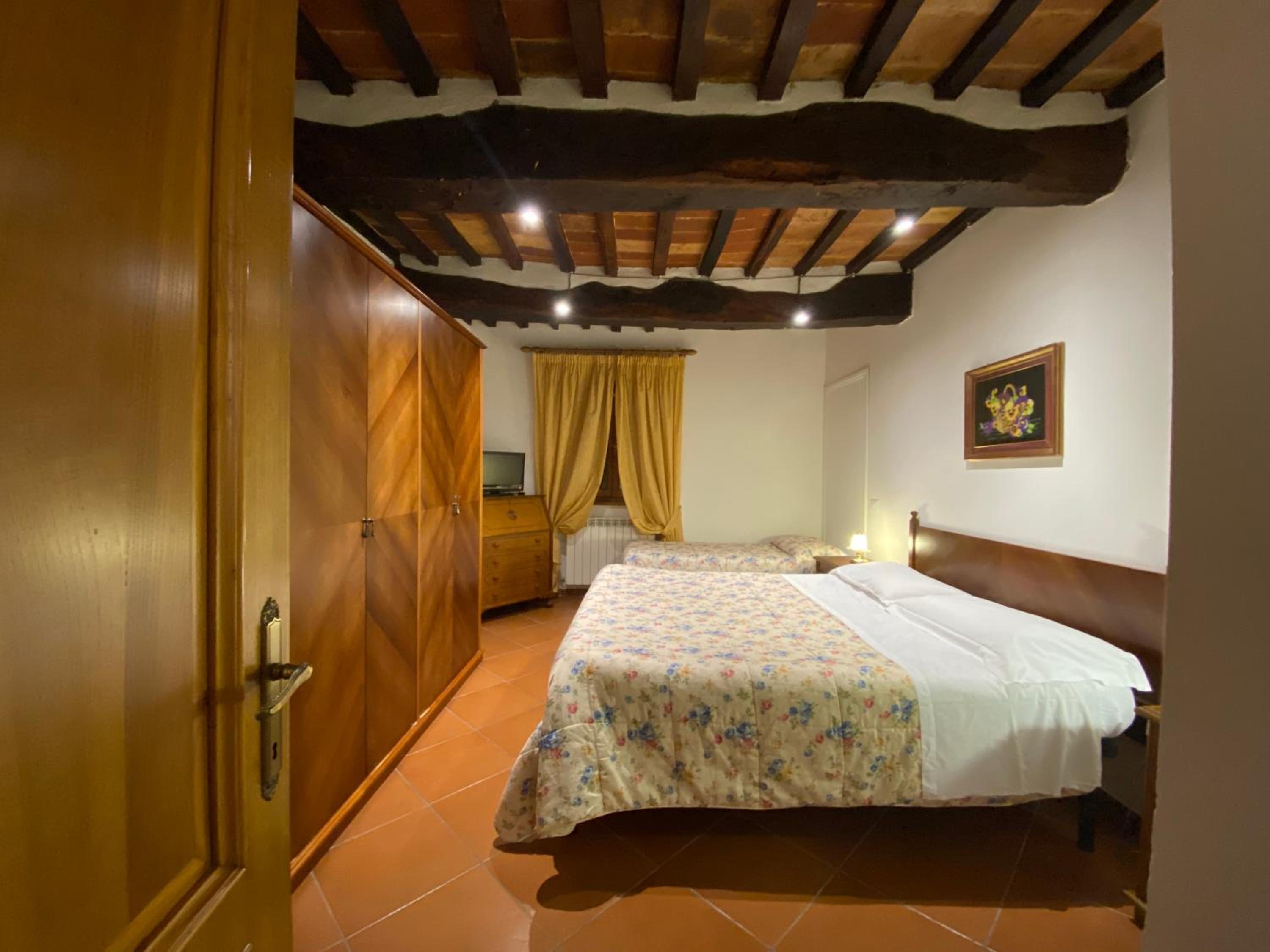 Triple Room photo 3