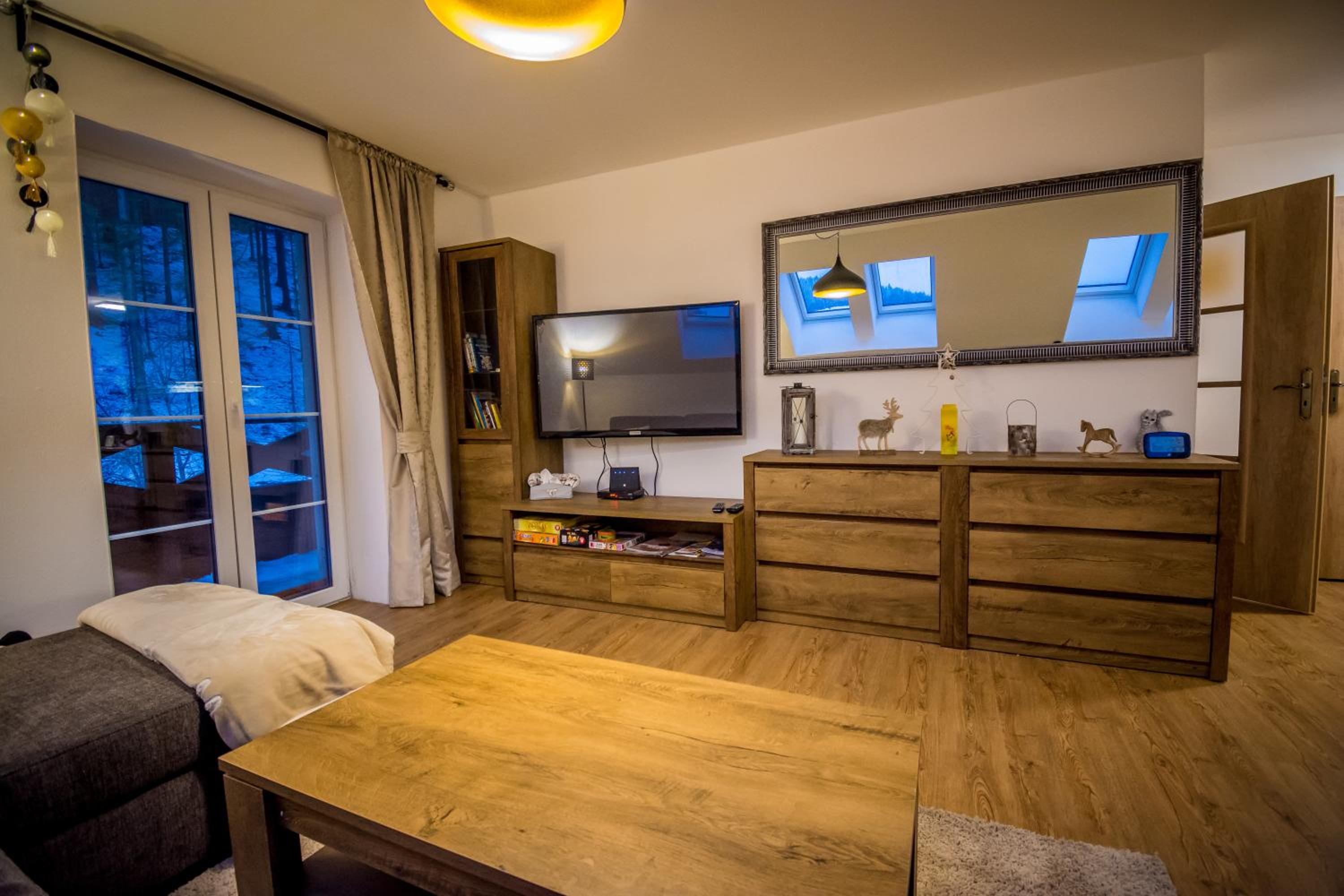 One-Bedroom Apartment - Photo 13