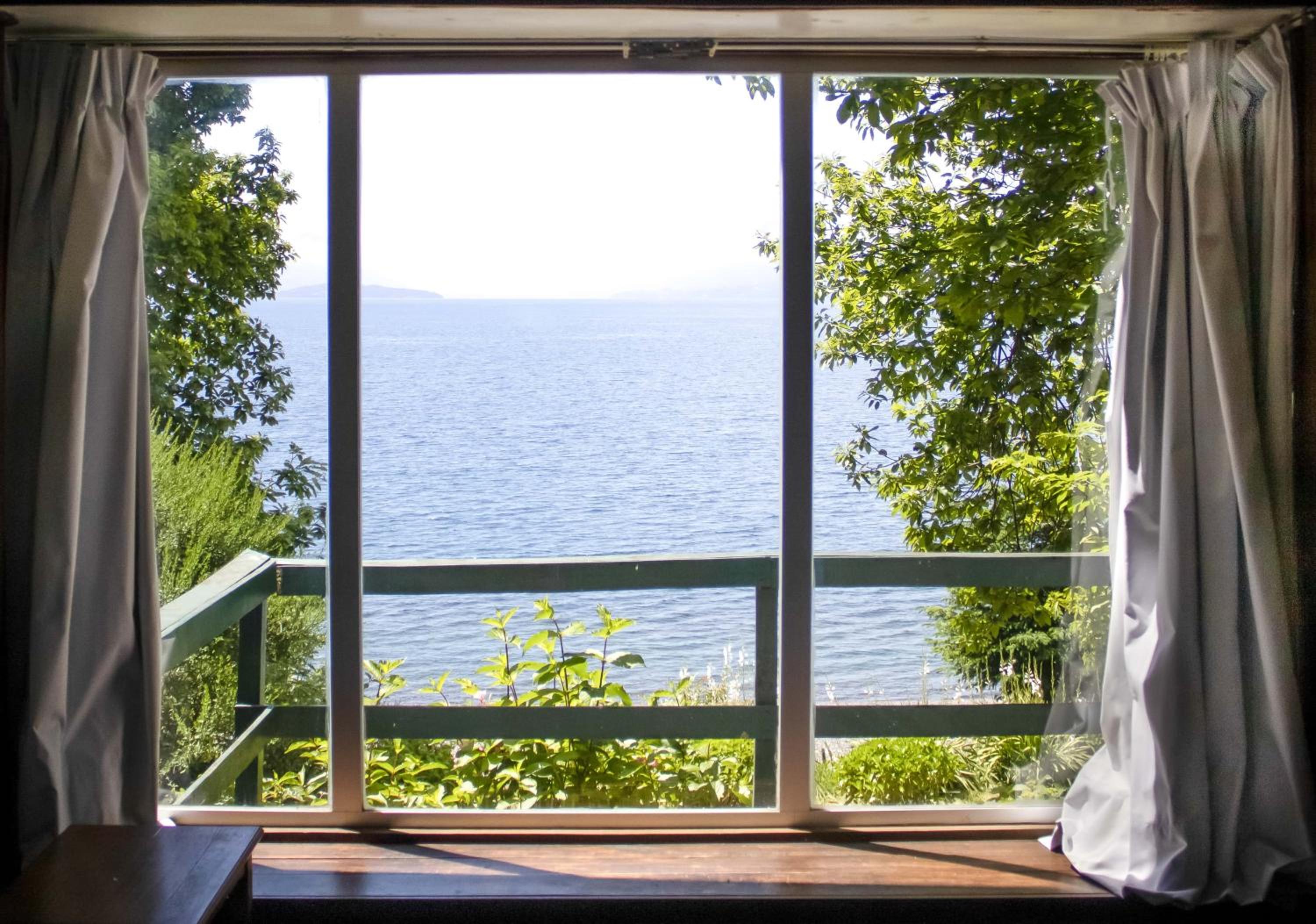 Apartment with Lake View photo 2