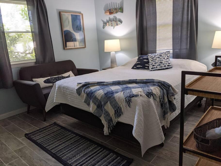 Three-Bedroom House photo 1