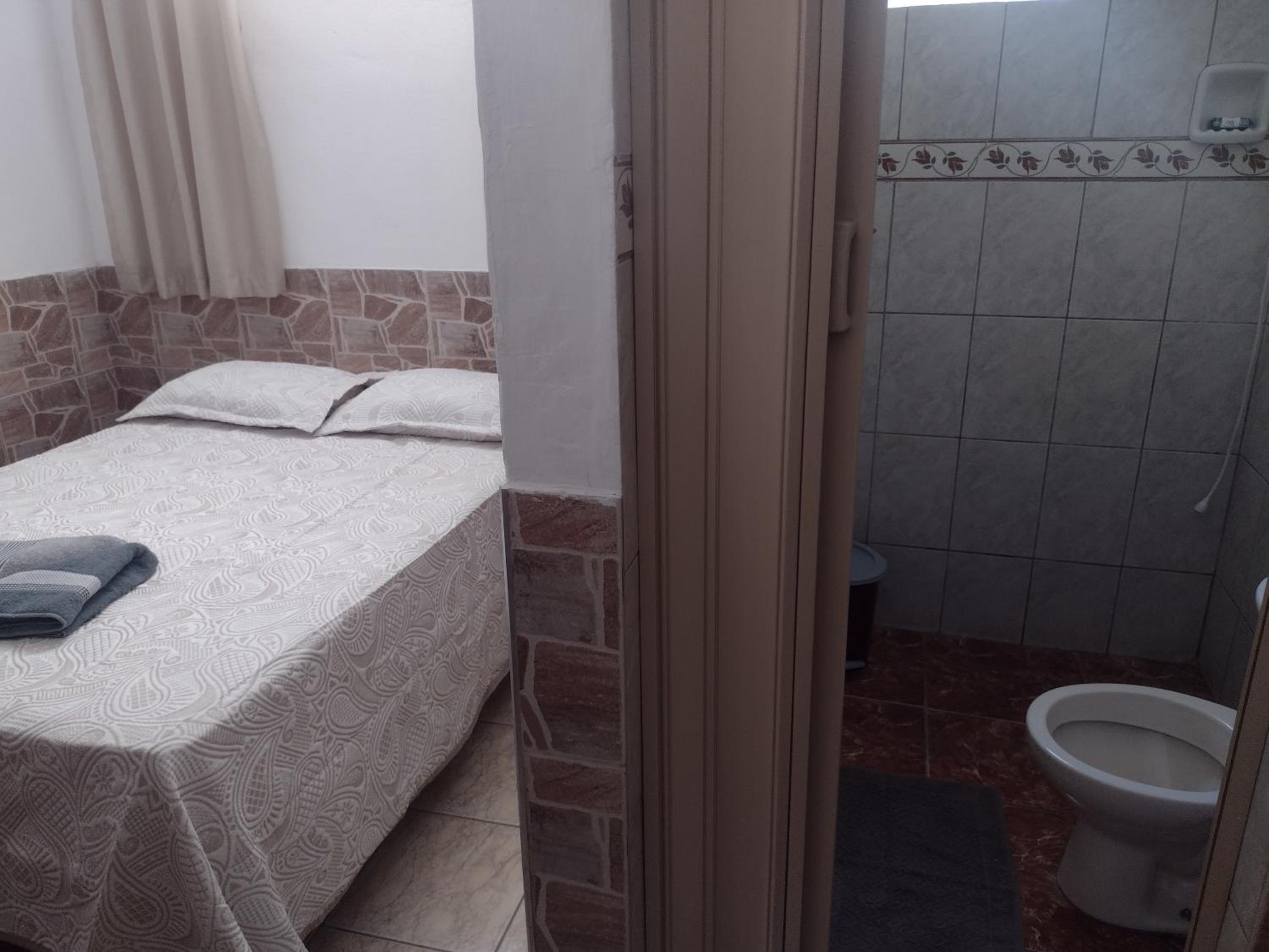 Two-Bedroom House - Photo 12