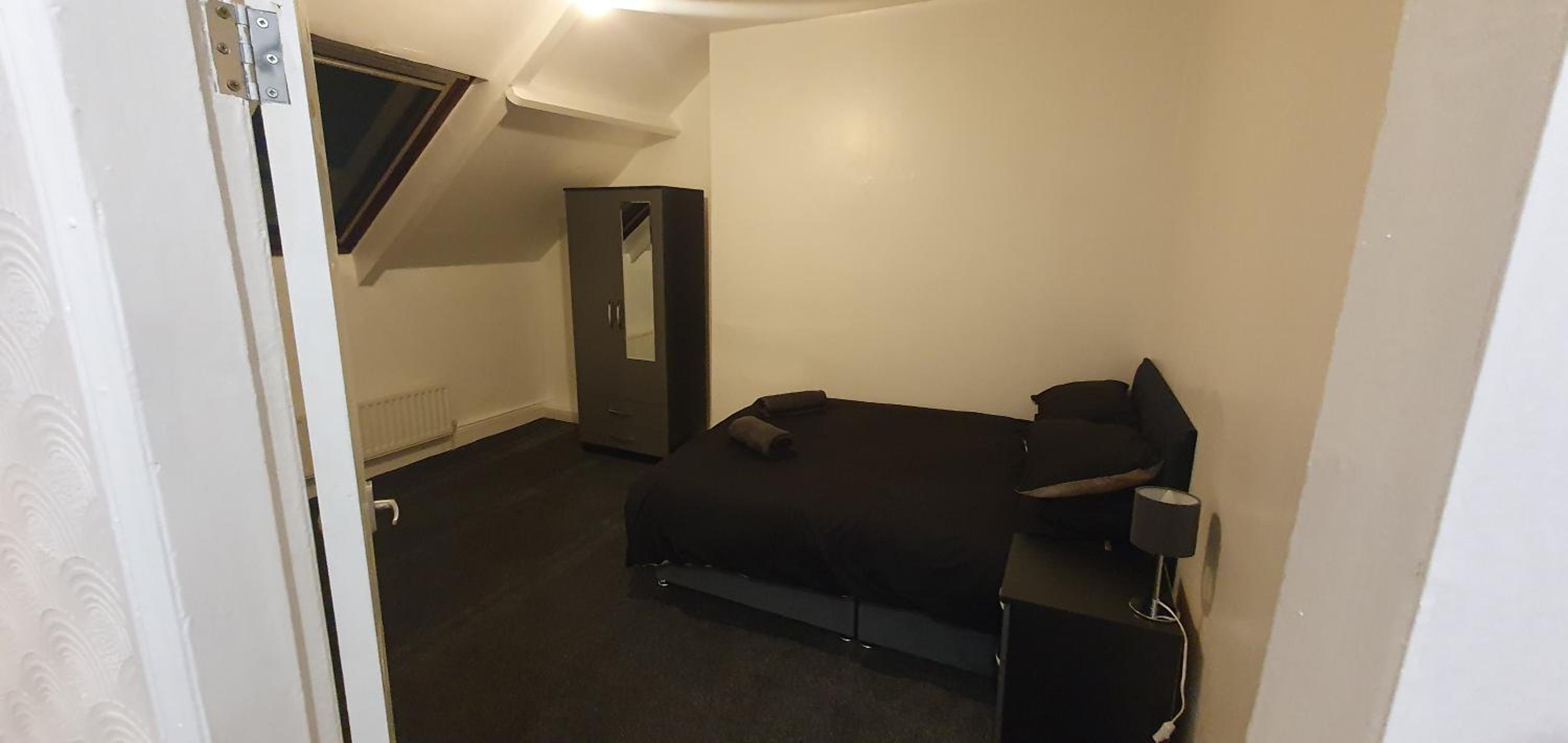 Apartment photo 3