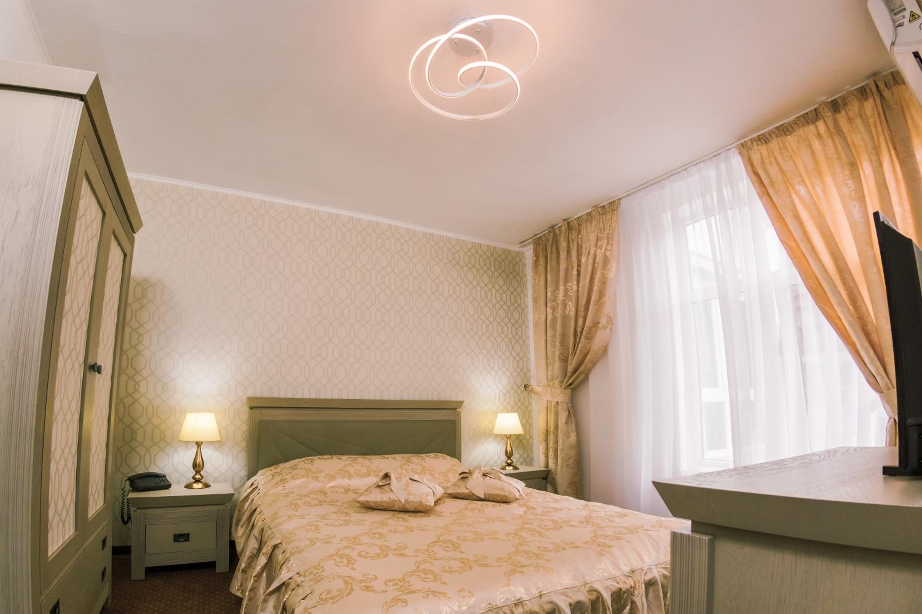 Double Room - Photo 1