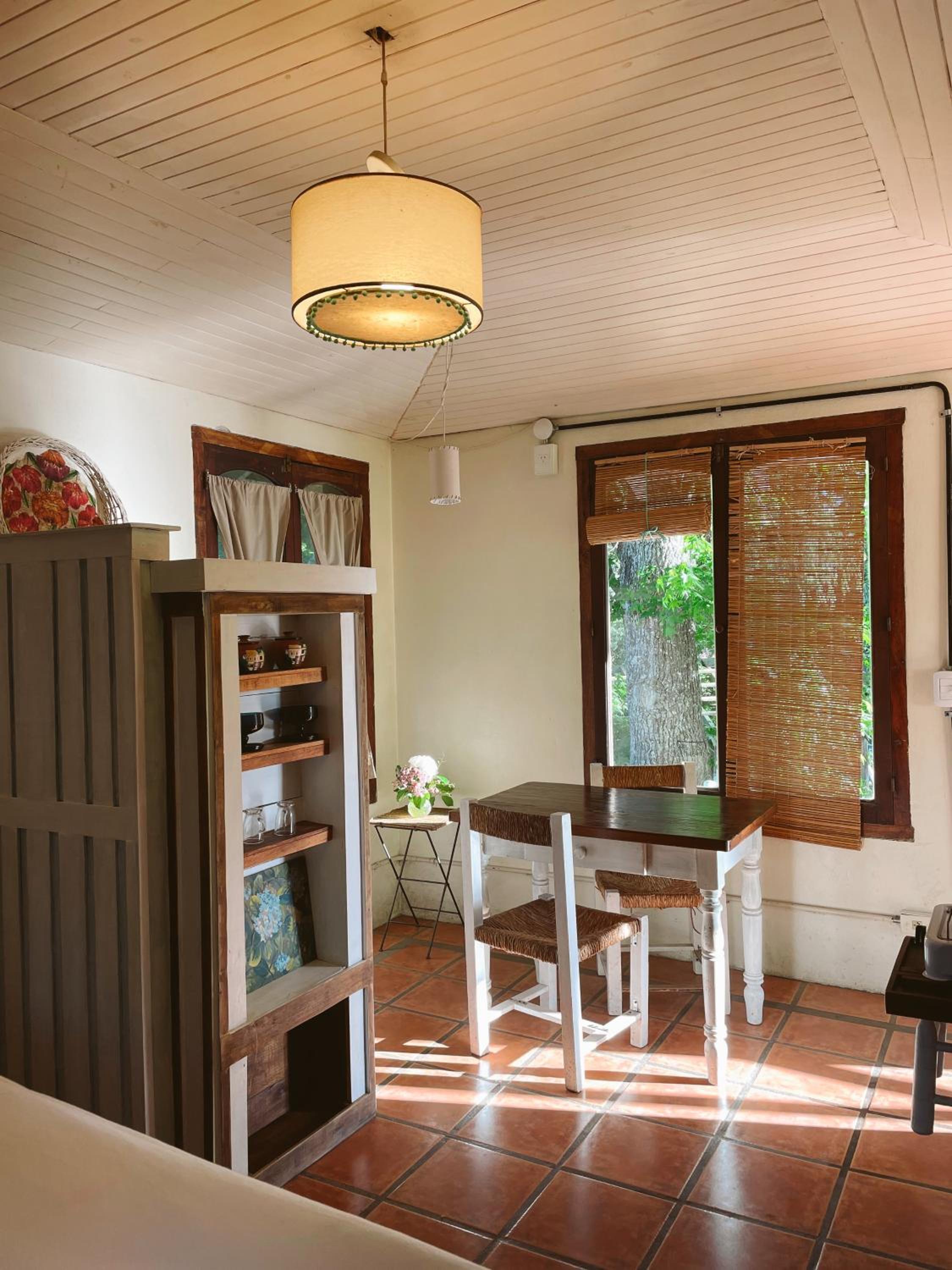 One-Bedroom House photo 1