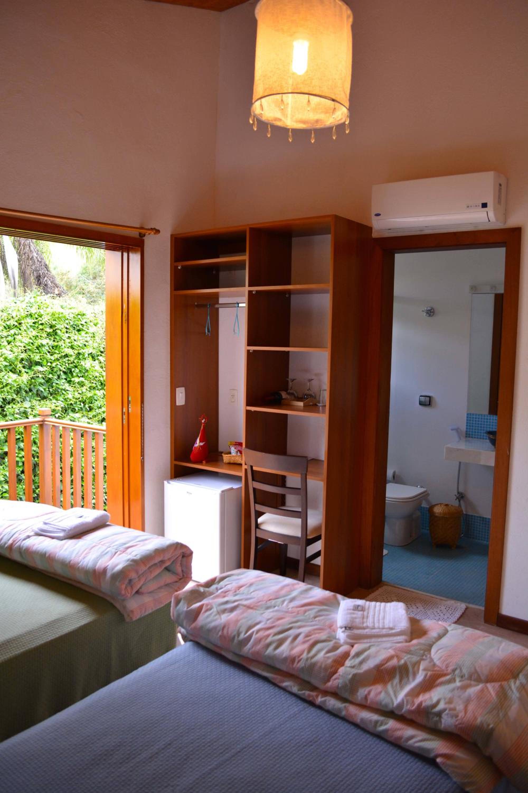 Deluxe Double or Twin Room with Balcony - Photo 5
