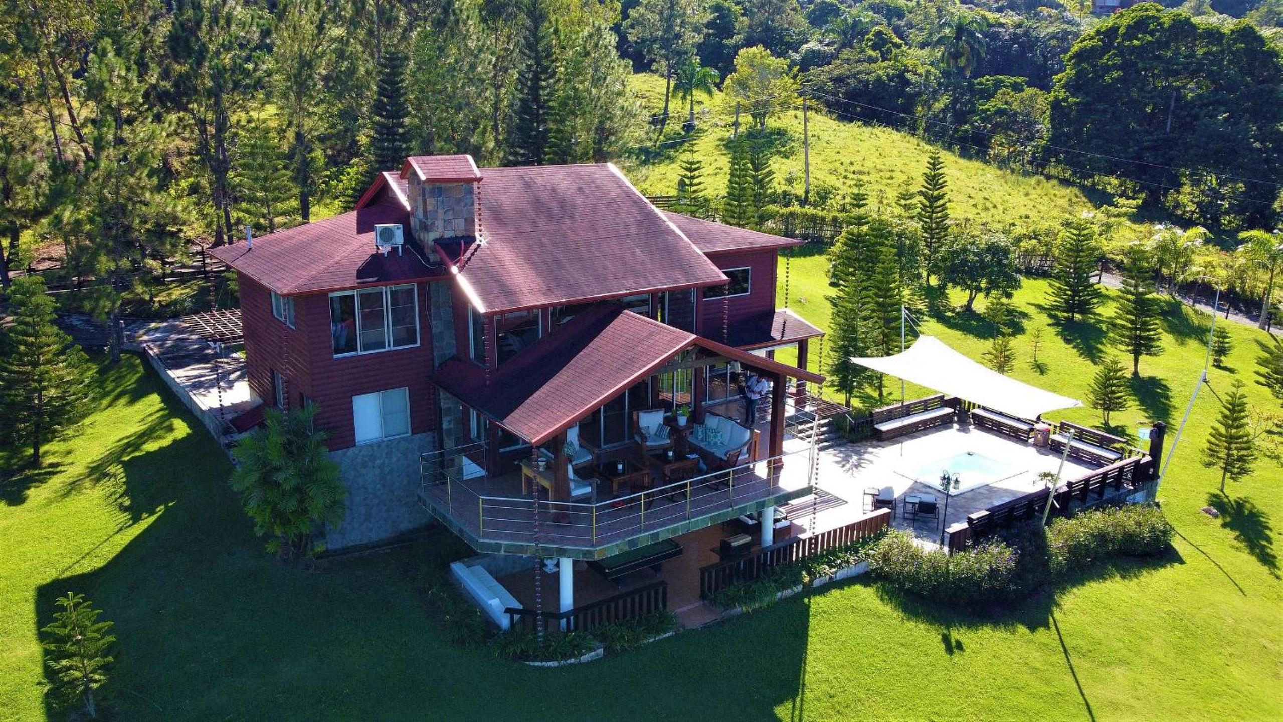 Deluxe Villa