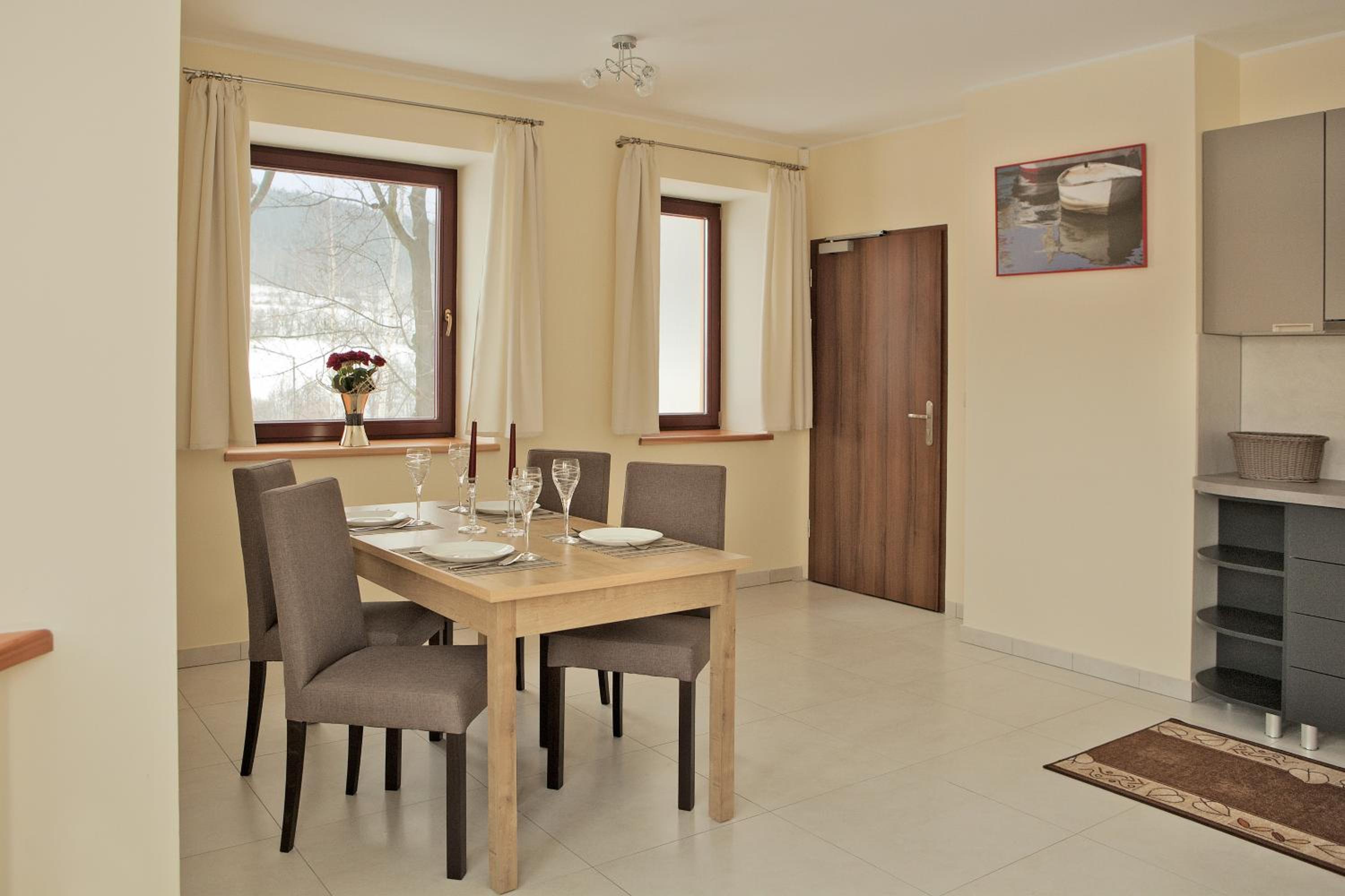 Deluxe Apartment (6 Adults) photo 2