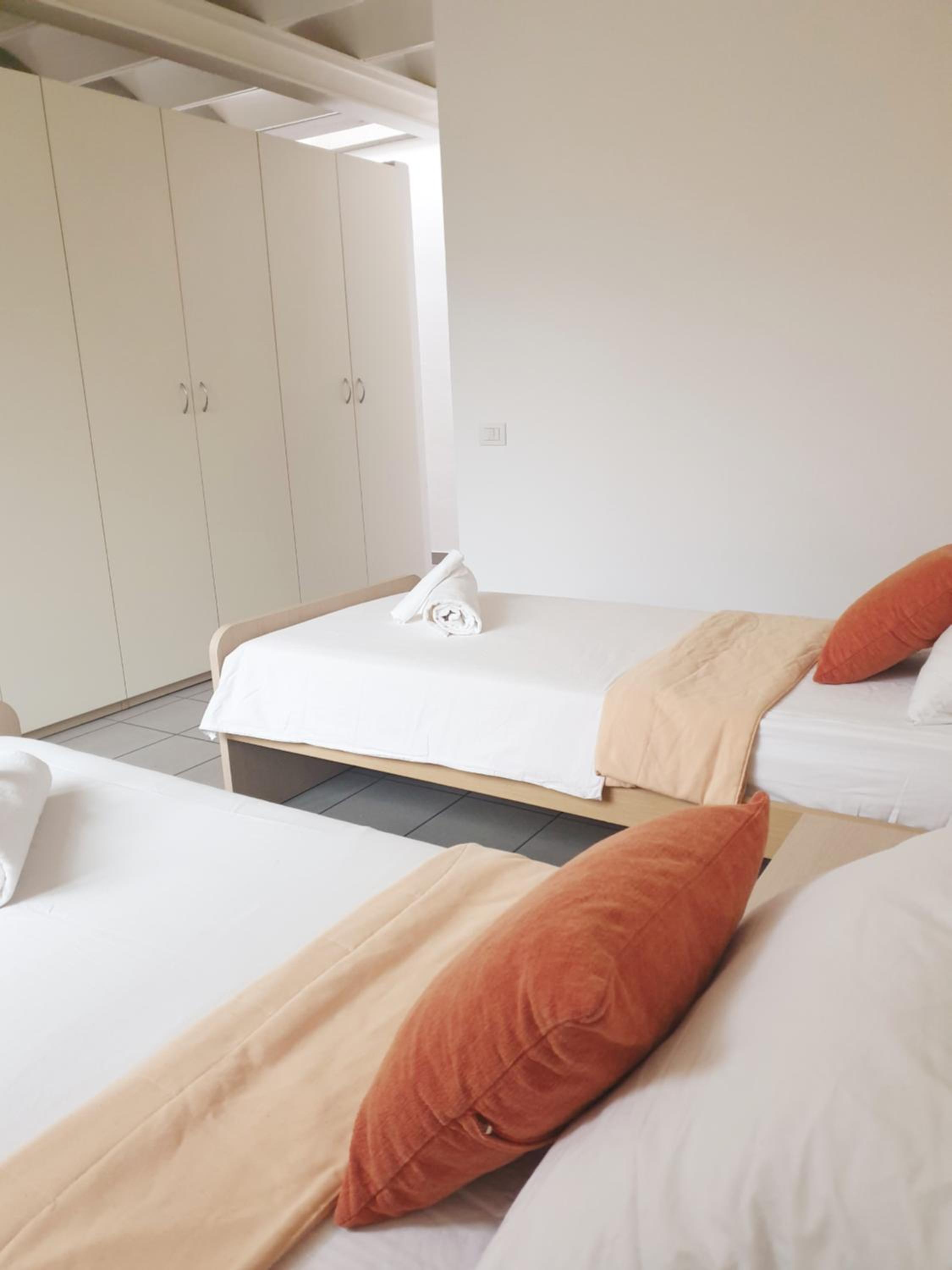 One-Bedroom Apartment - Photo 31