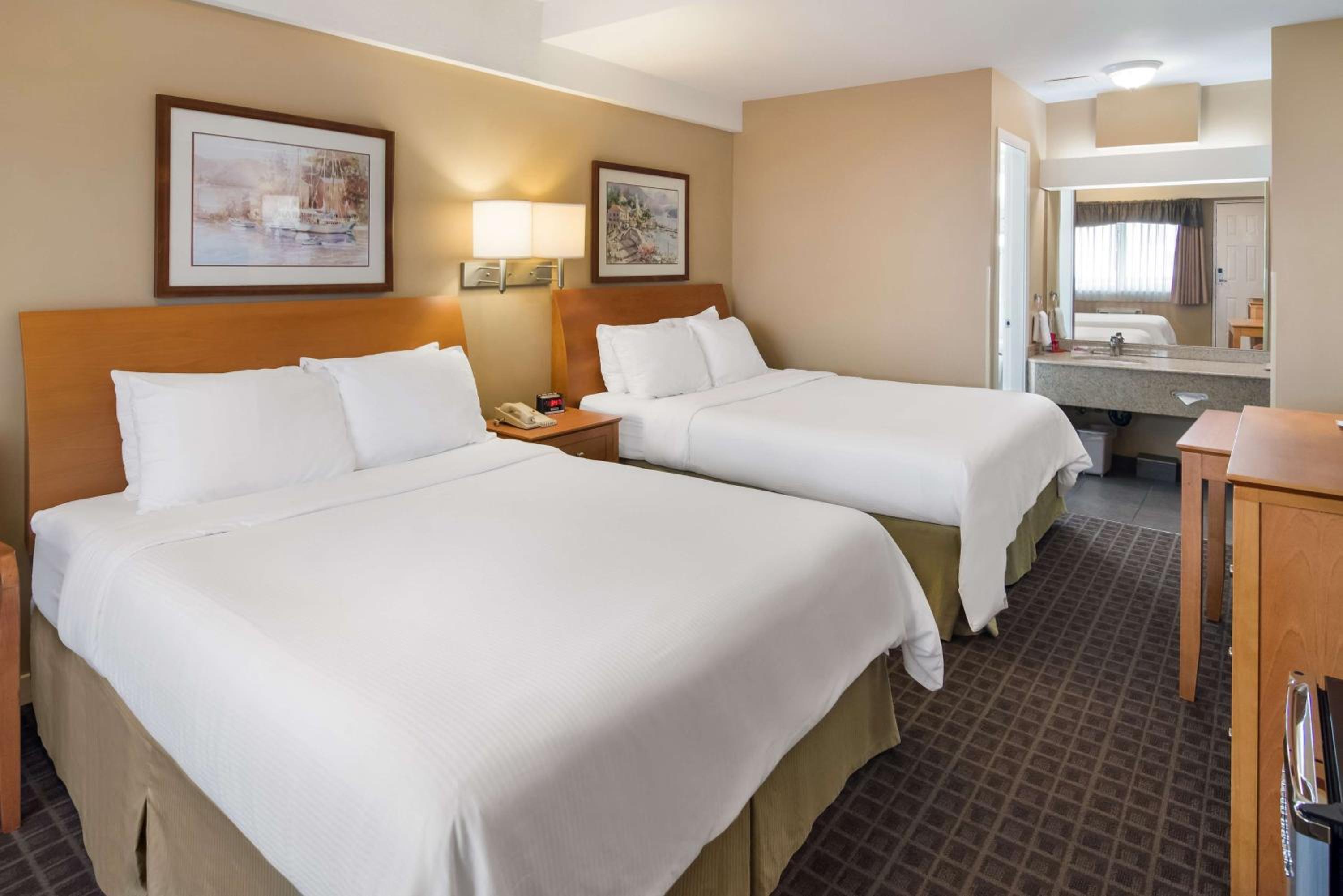 Double Room - Non-Smoking  - Photo 1
