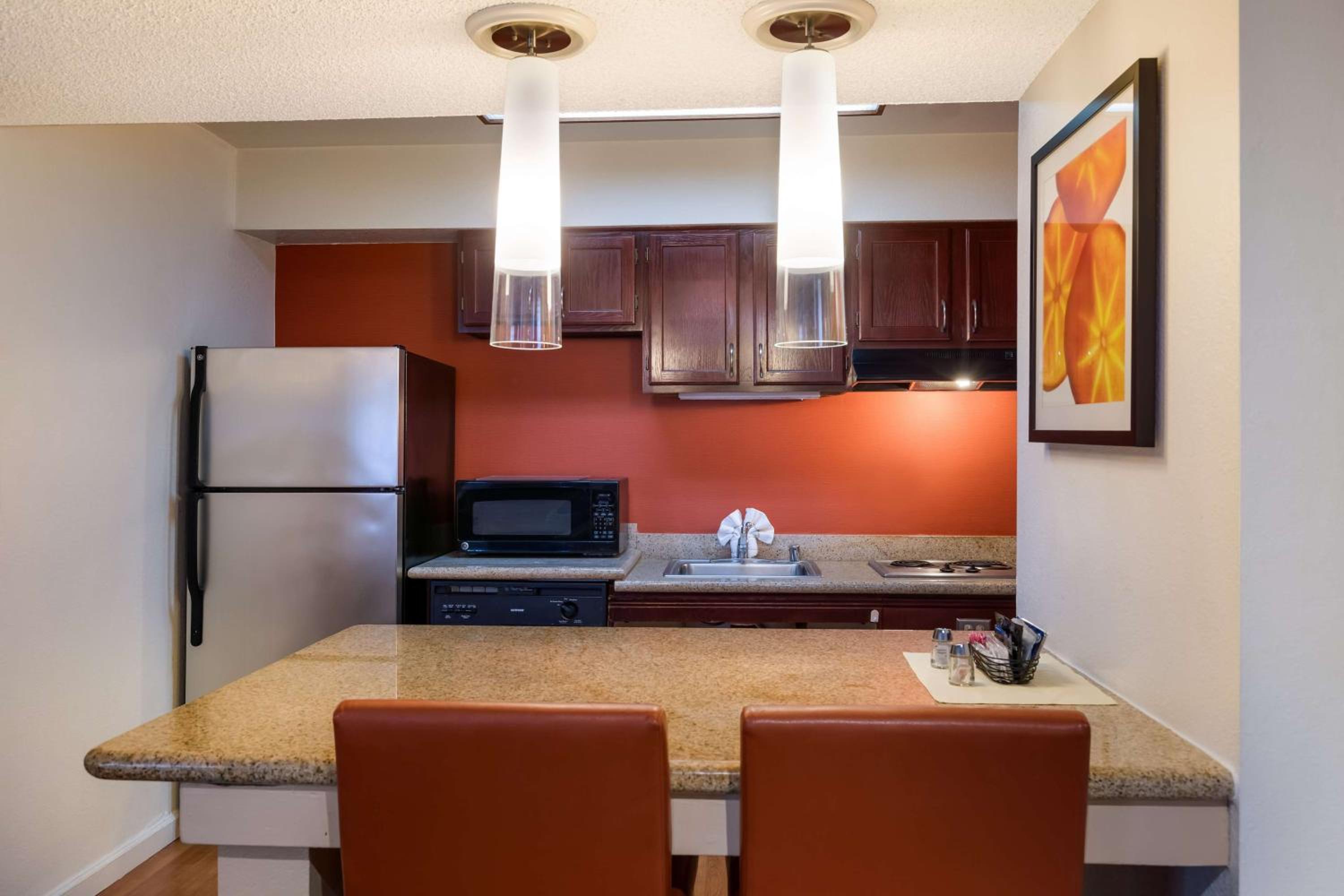 King Suite - Disability Access - Photo 2