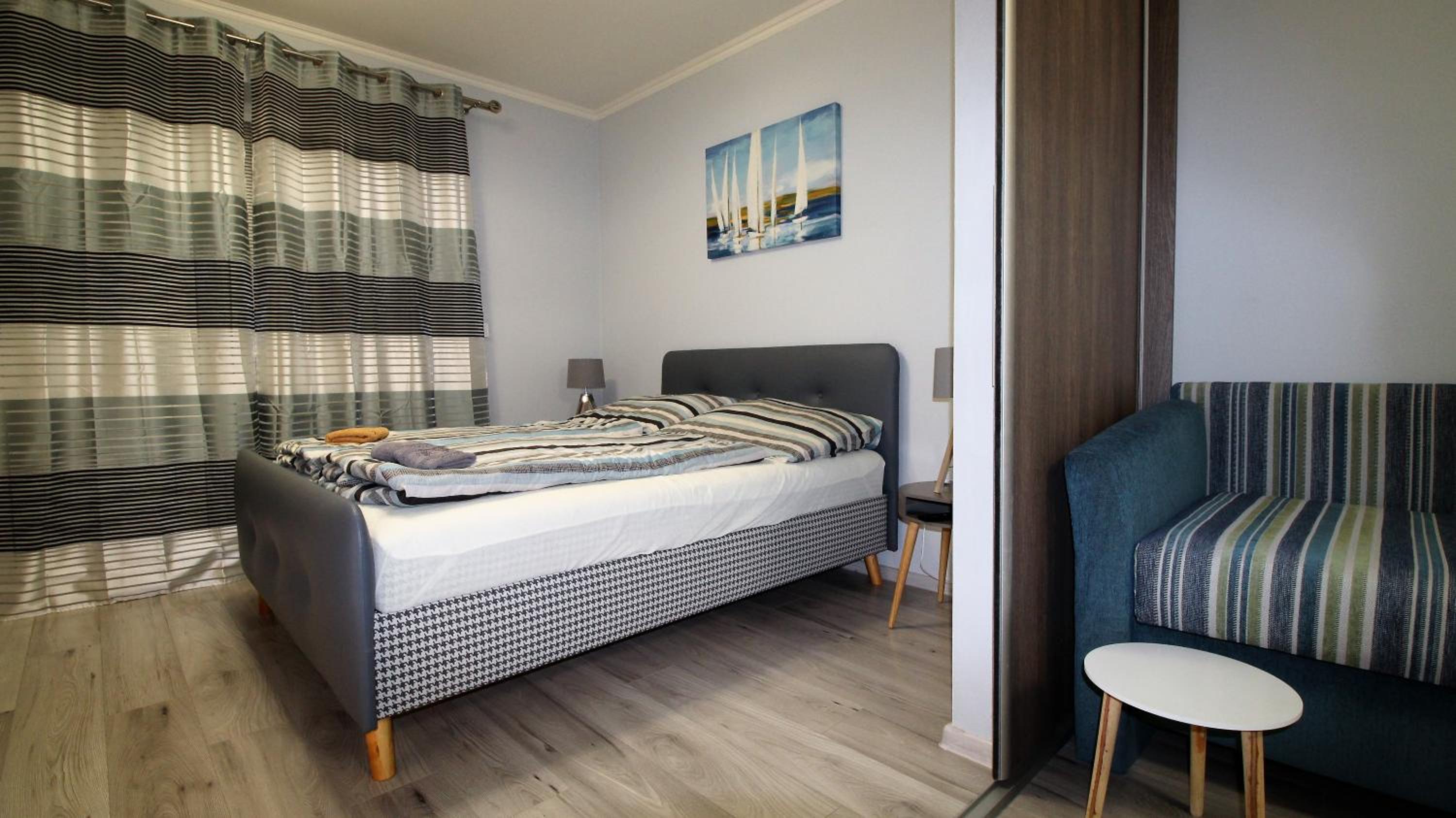 Two-Bedroom Suite and Balcony photo 3