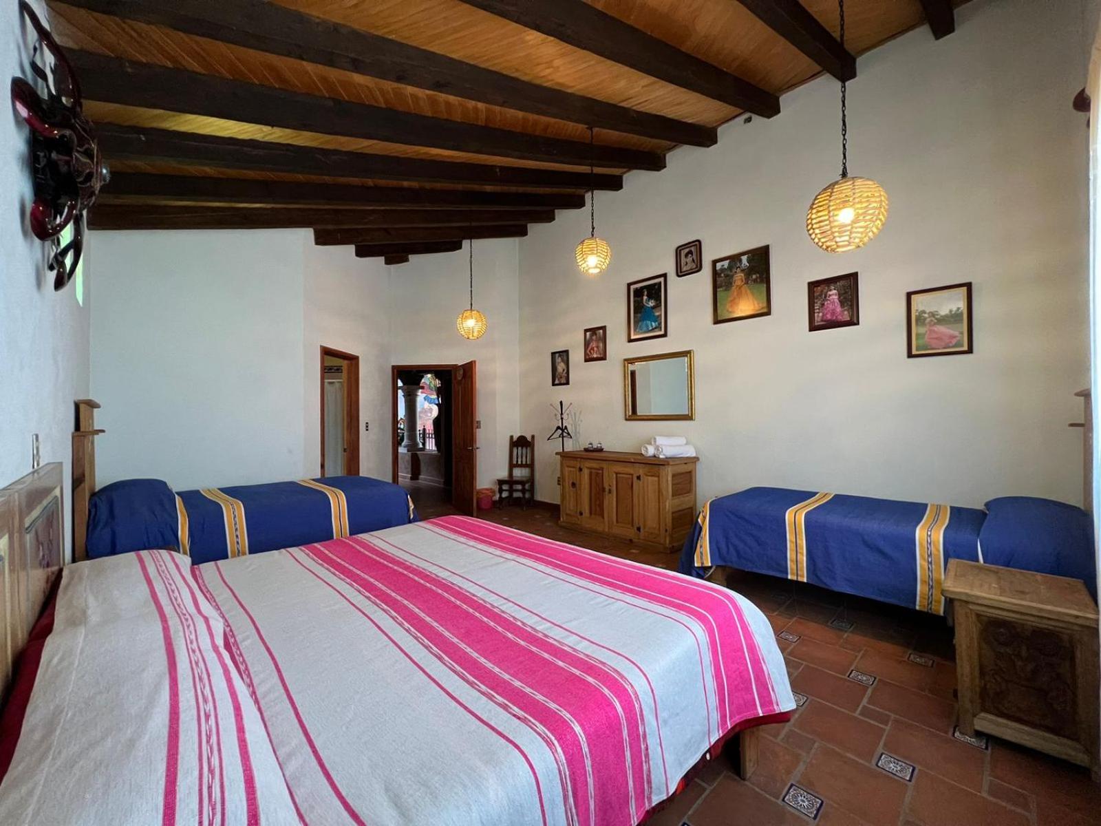 Standard Quadruple Room - Photo 1