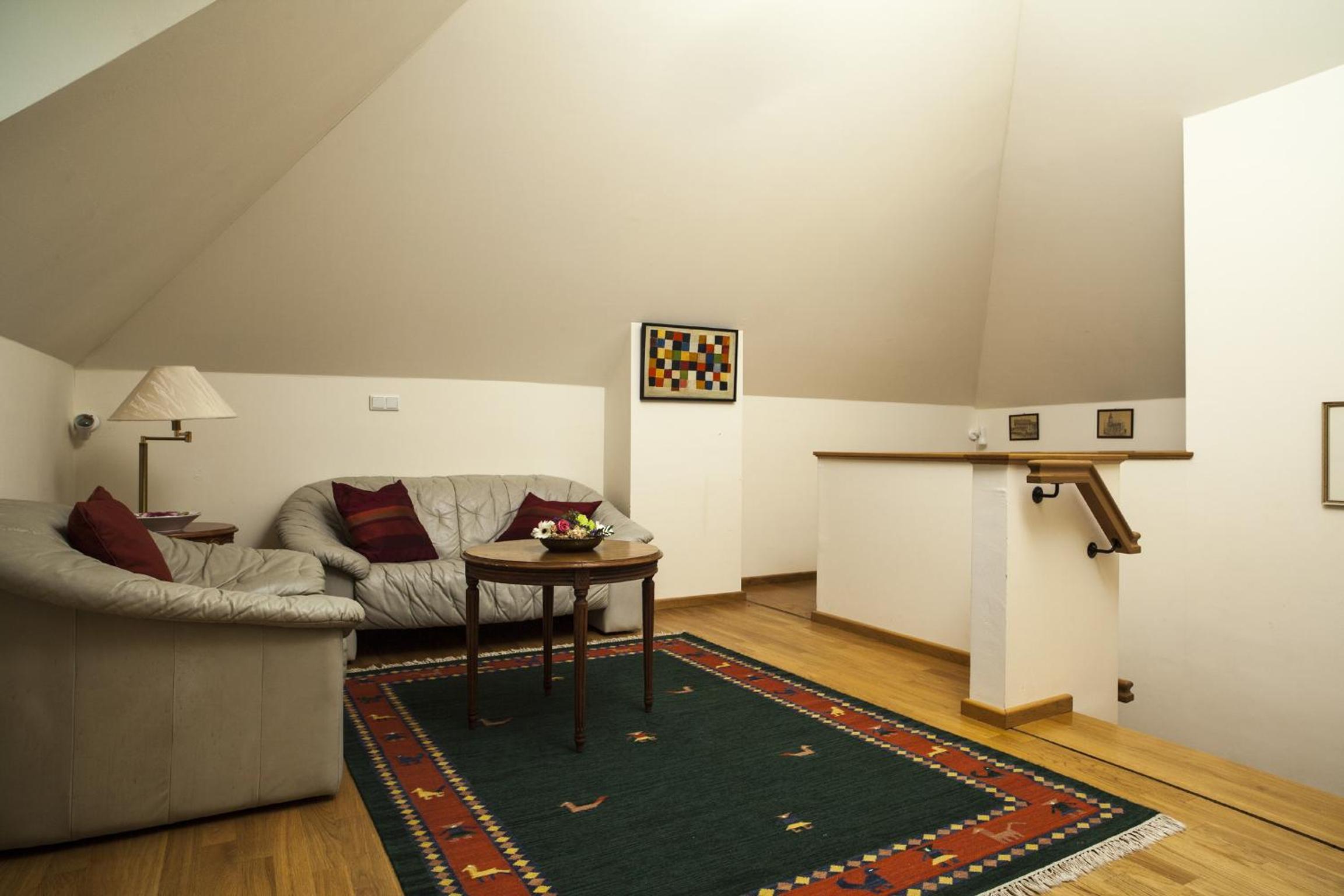 Rapunzel Suite photo 2
