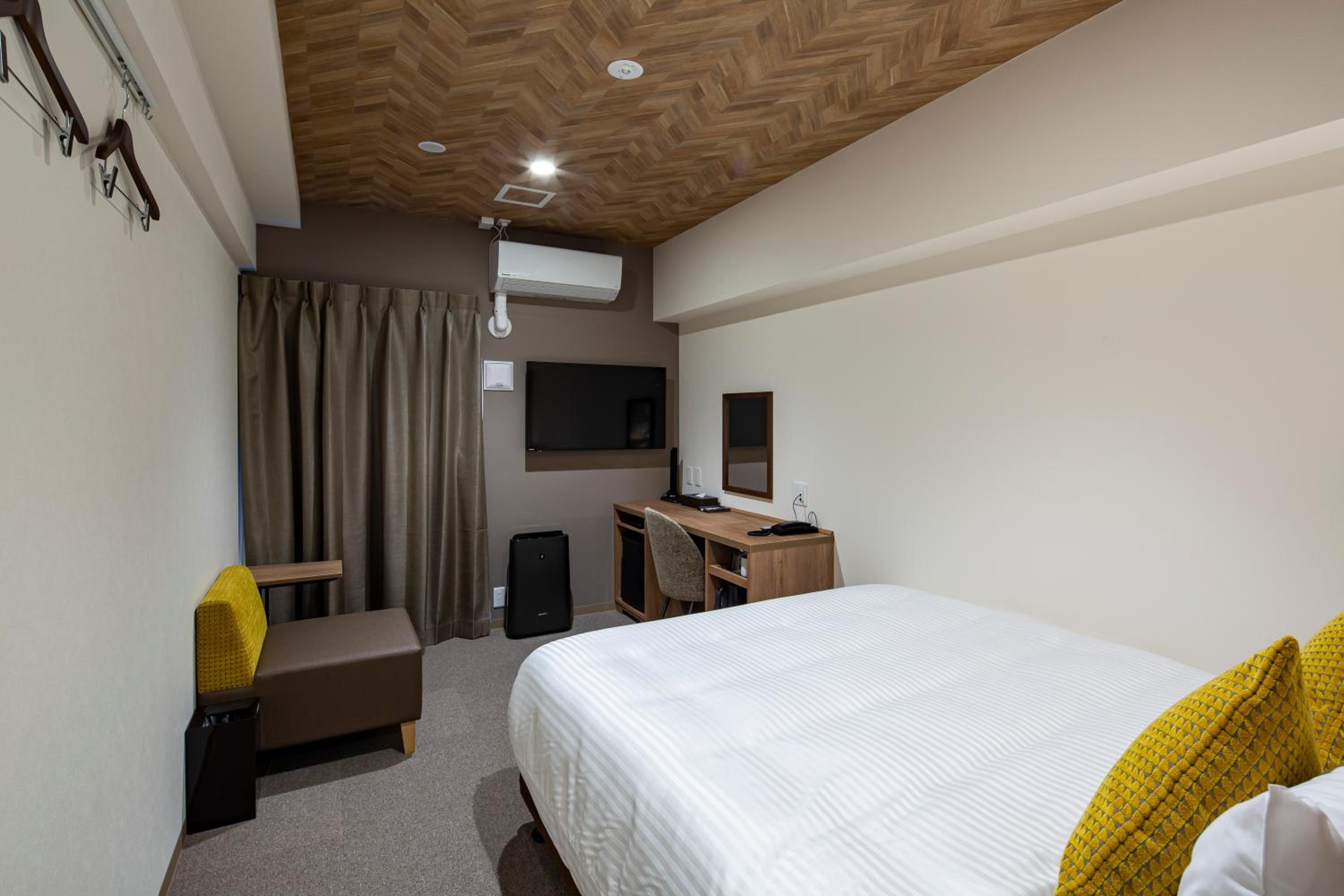 Standard Double Room - Non-Smoking - Photo 1