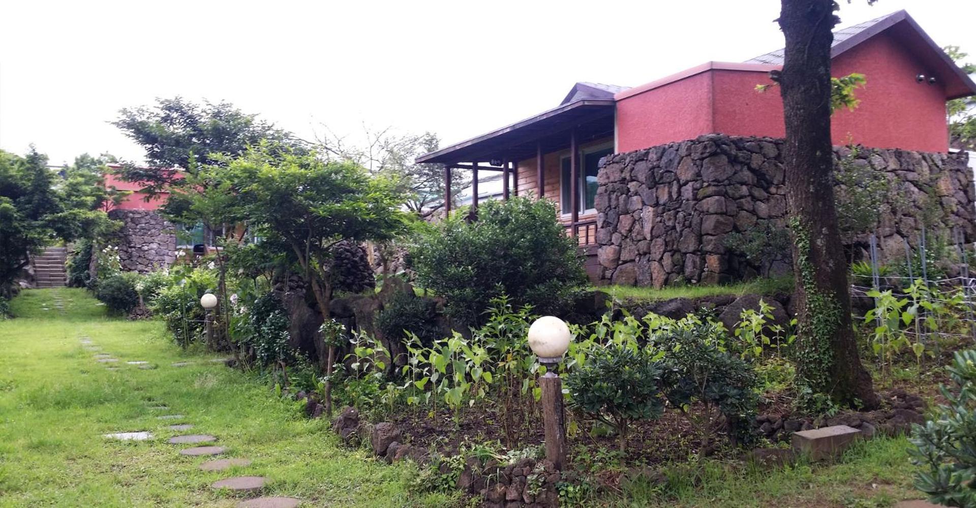 Vacation Home - Photo 8