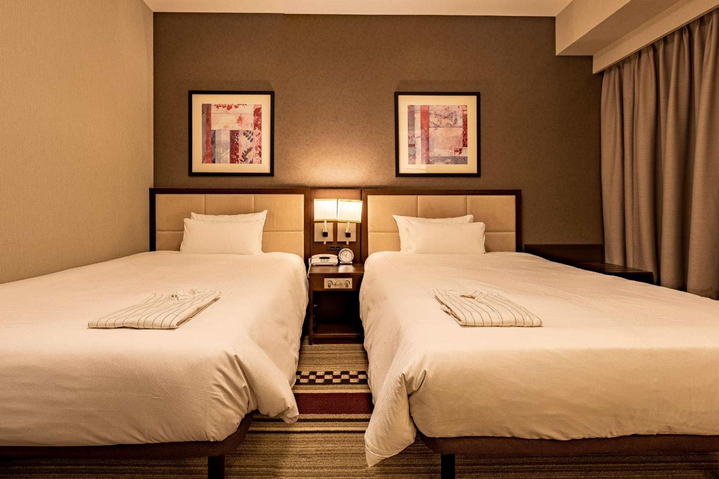 Standard Twin Room - Non-Smoking - Photo 4