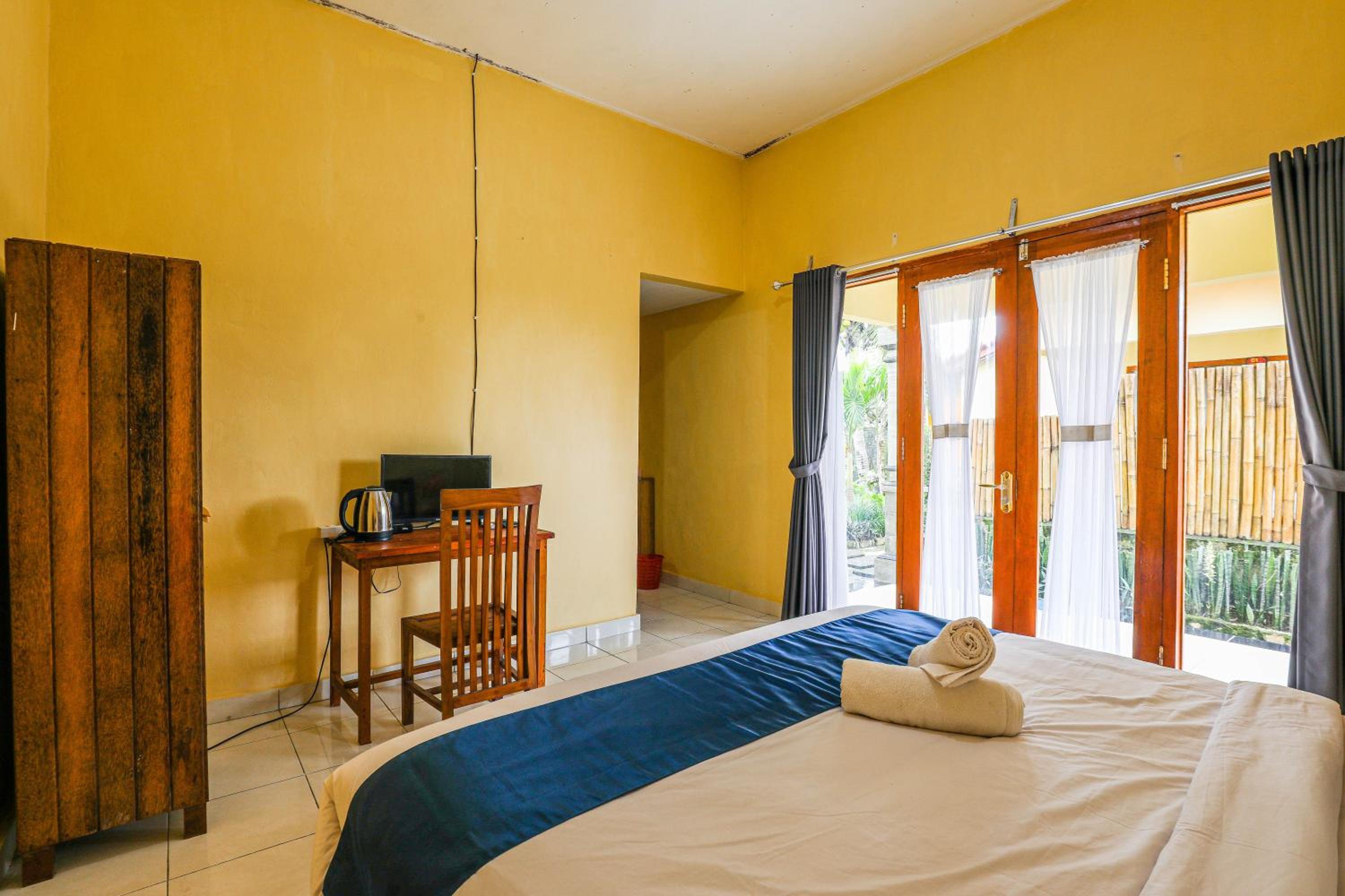 Double Room with Terrace - Photo 11