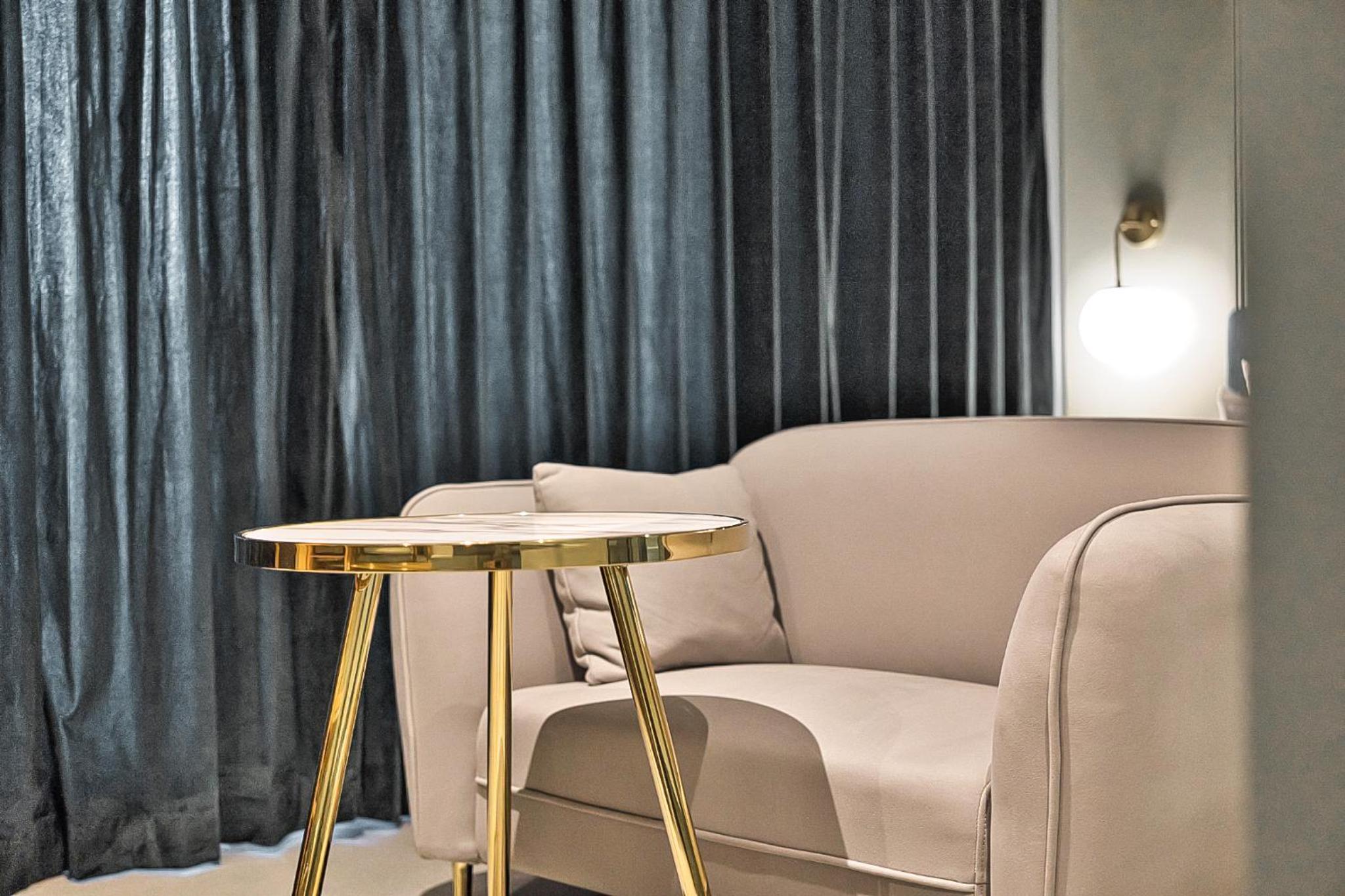 Premium Double Room with Terrace and Sea View - Photo 10
