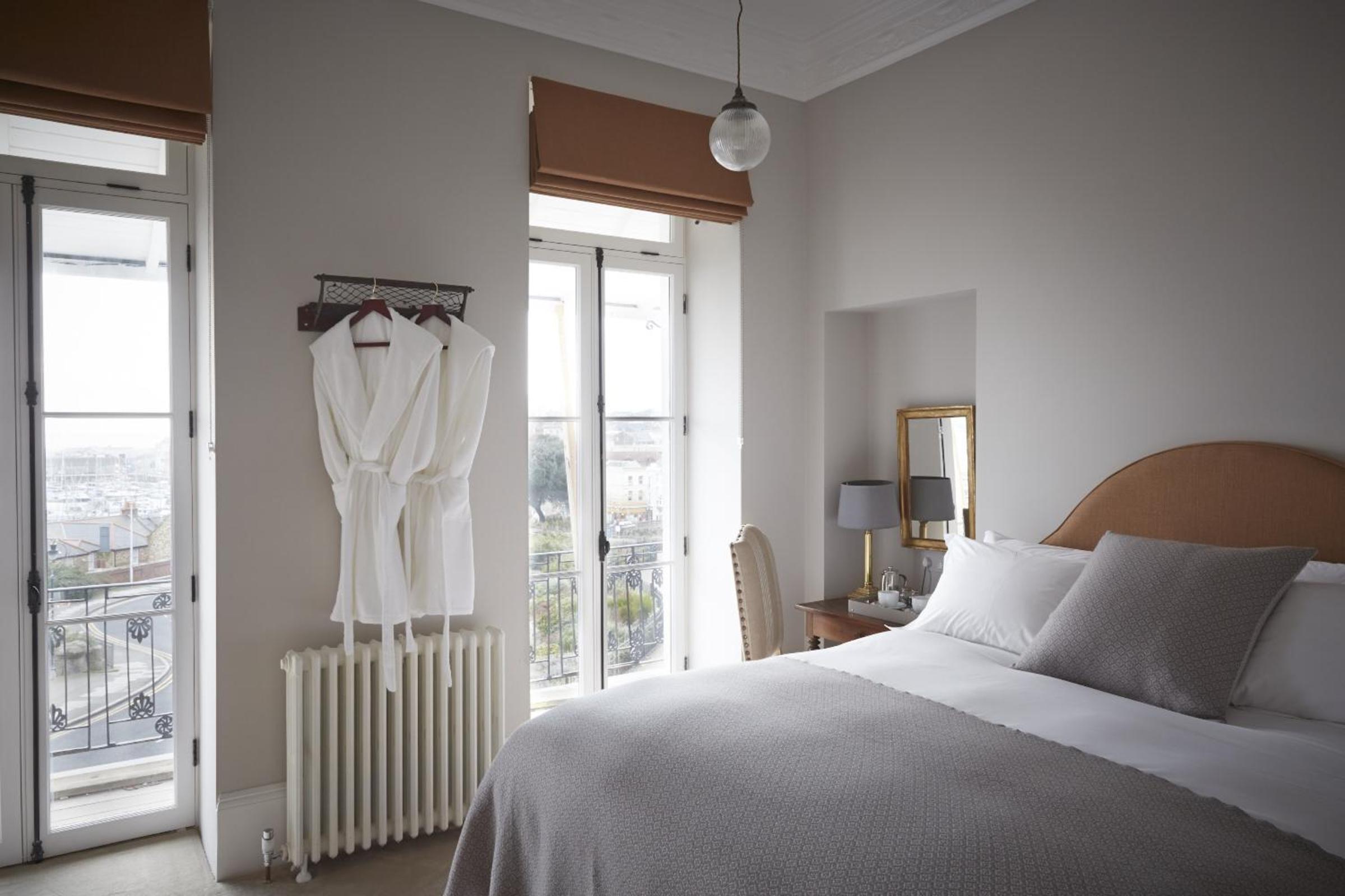 Deluxe Double Room with Balcony and Sea View photo 1