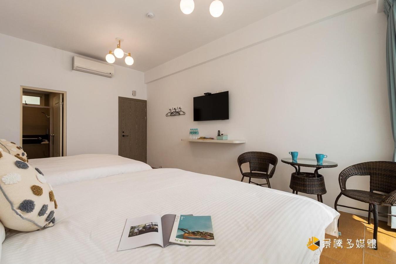 Double or Twin Room with Sea View photo 2