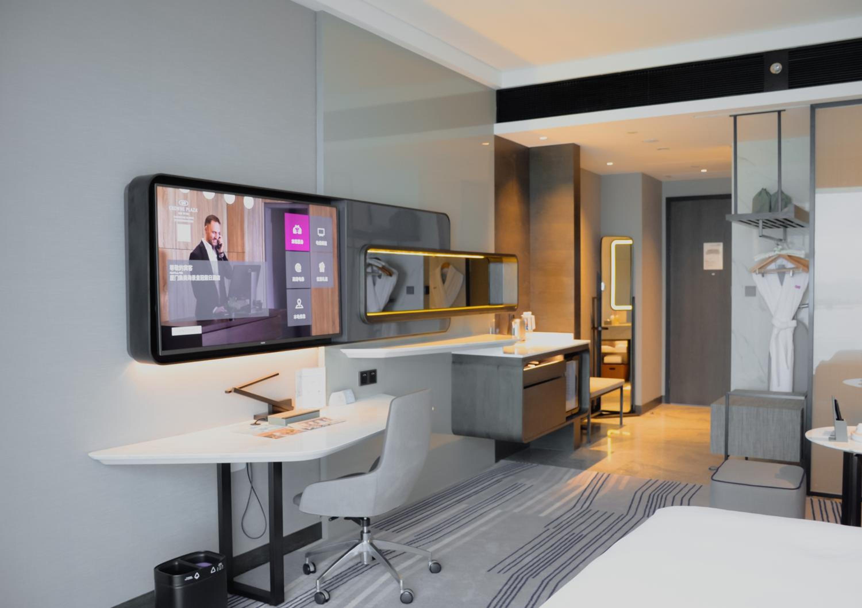 1 King Standard Seaview - Photo 3