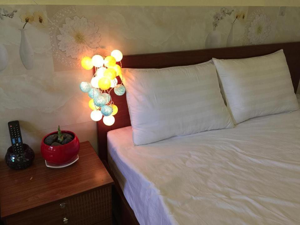 Deluxe Queen Room with Two Queen Beds photo 2